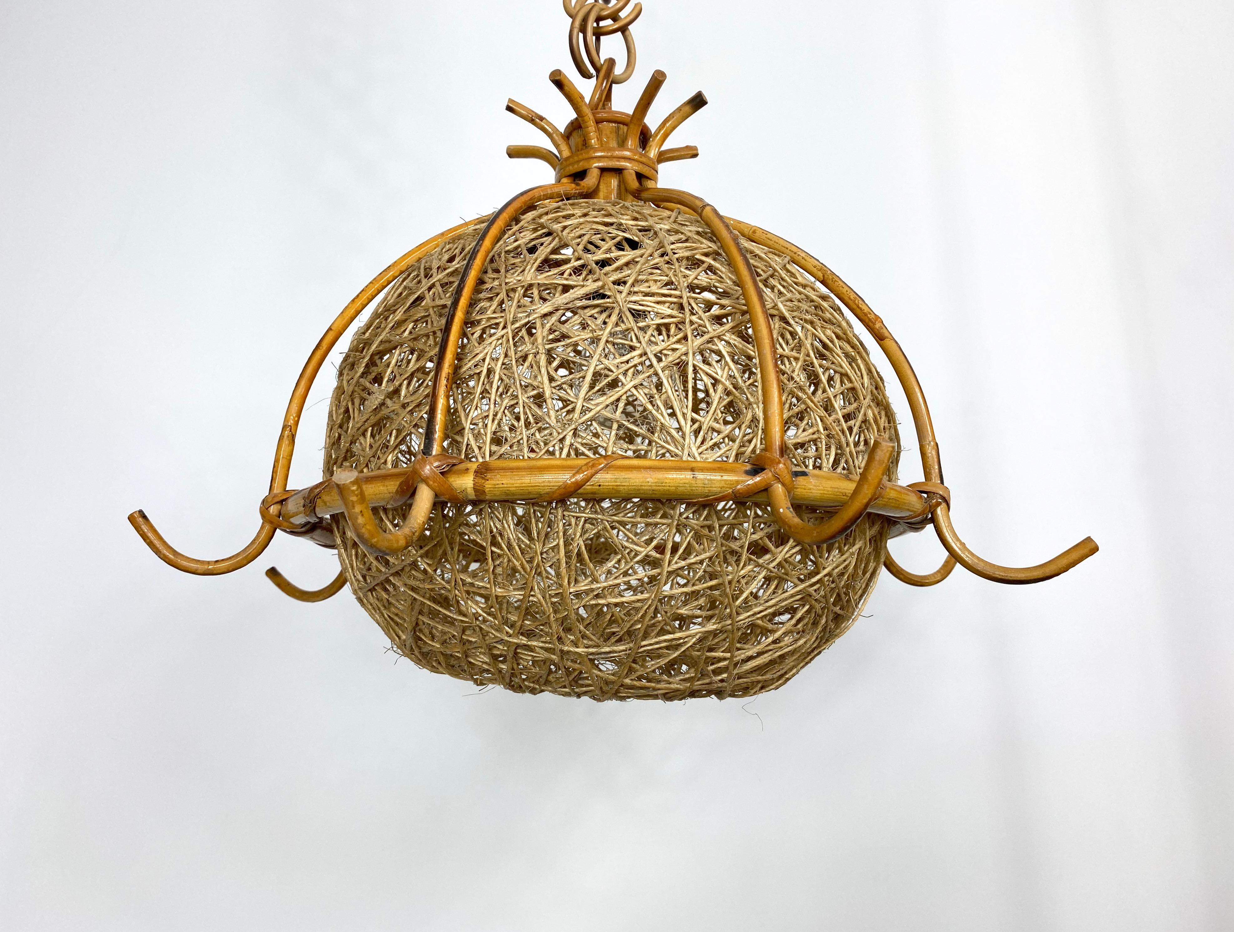 Mid-Century Modern Chandelier Pendant, Bamboo Rattan and Rope, Italy, 1960s For Sale