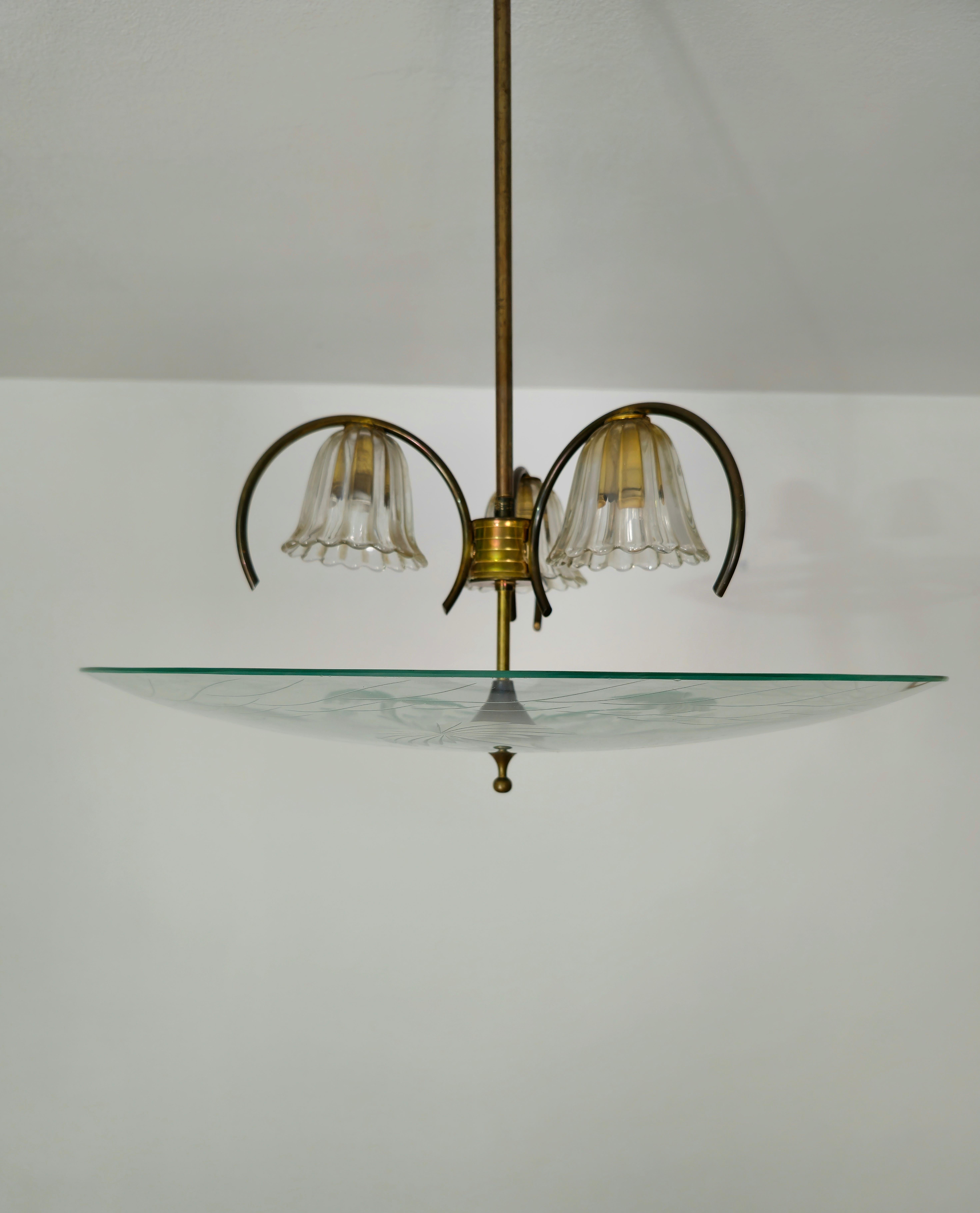 Chandelier Pendant Brass Glass Attributed to Pietro Chiesa for Fontana Arte 1940 For Sale 5