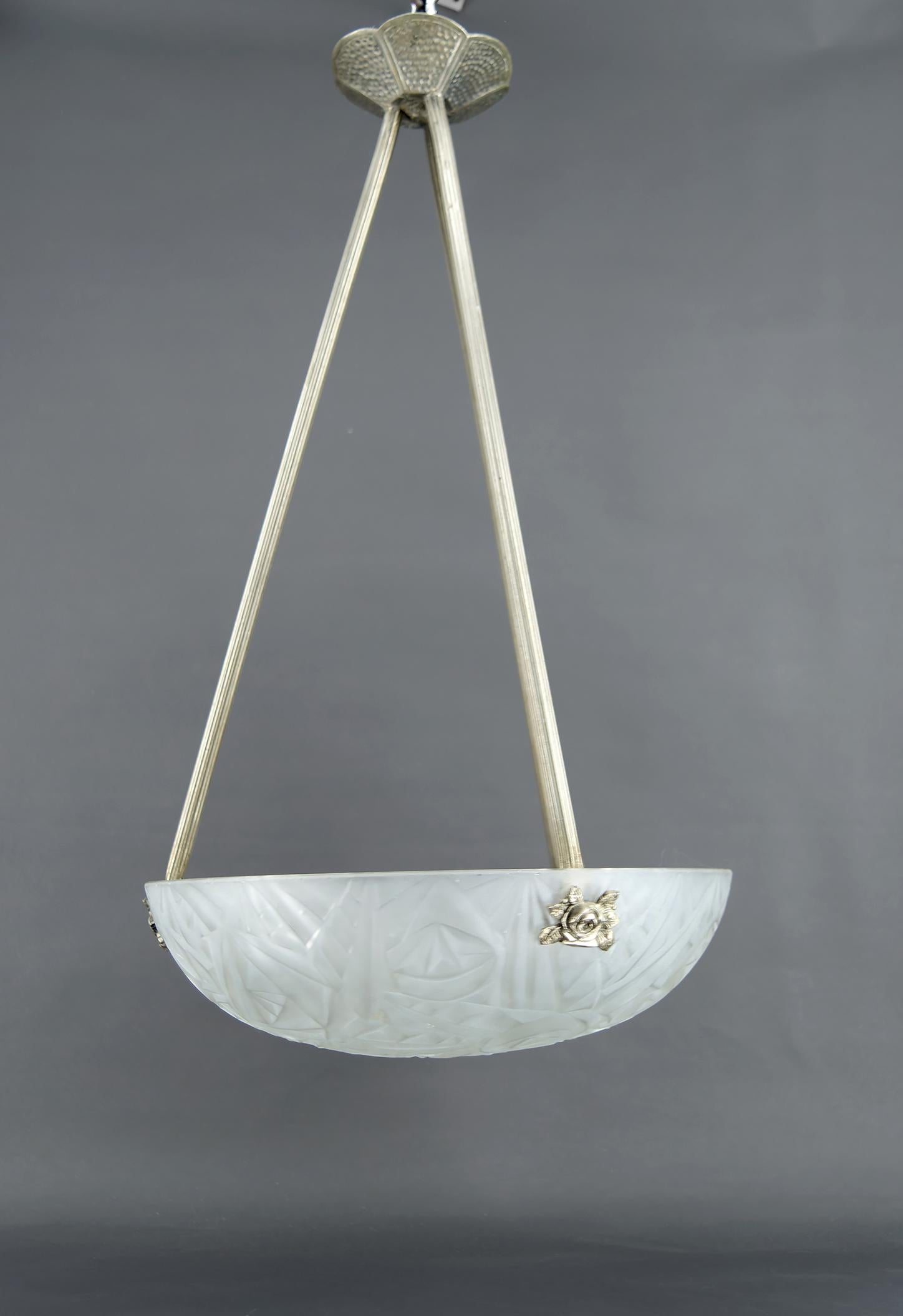 Argentato Lampadario / Lampada a sospensione / Apparecchio a ciotola di Noverdy, Art Deco, Francia, anni '30 in vendita