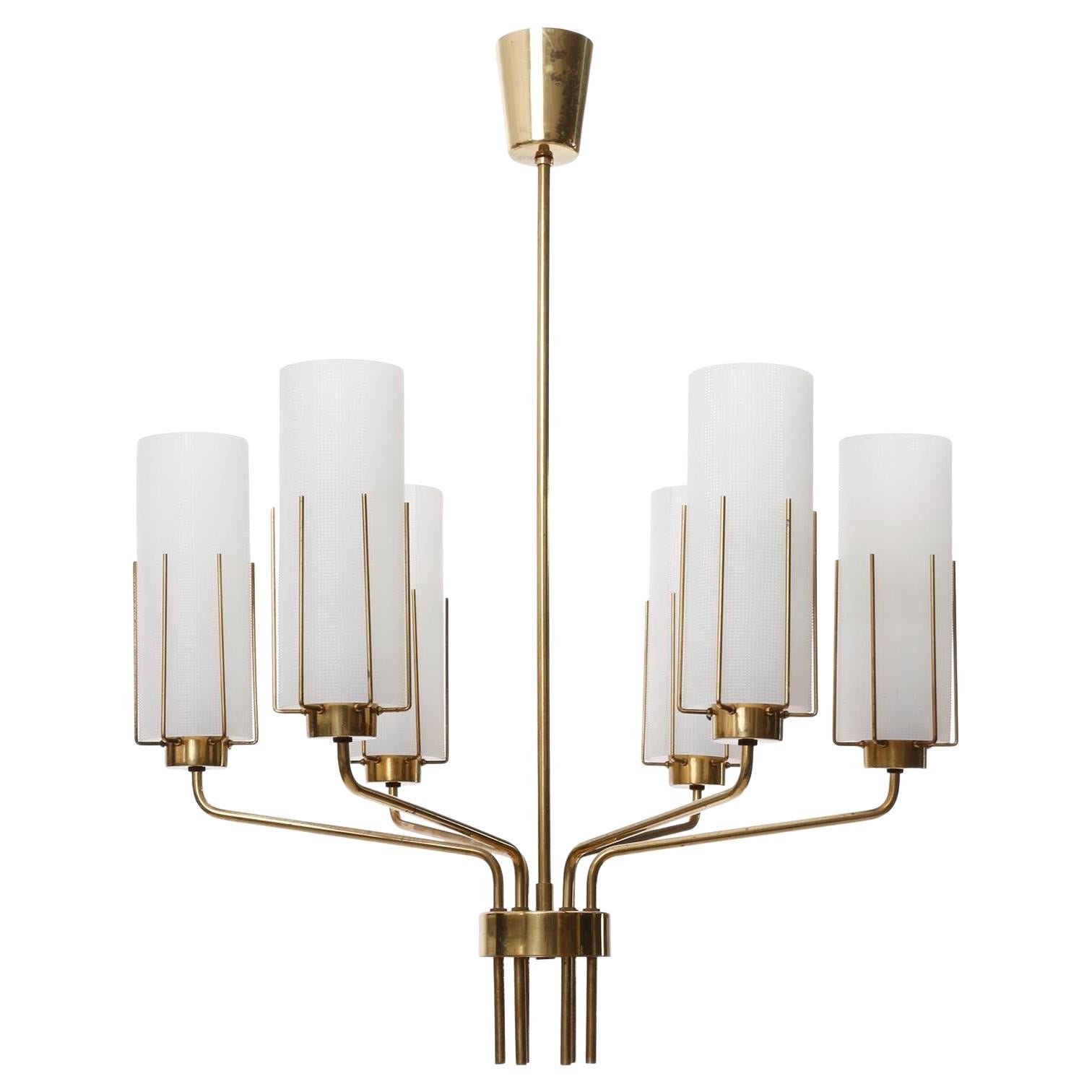 Austriaco Lampadario a sospensione, plexiglass opalino smerigliato bianco latte, ottone acrilico, anni '60 in vendita