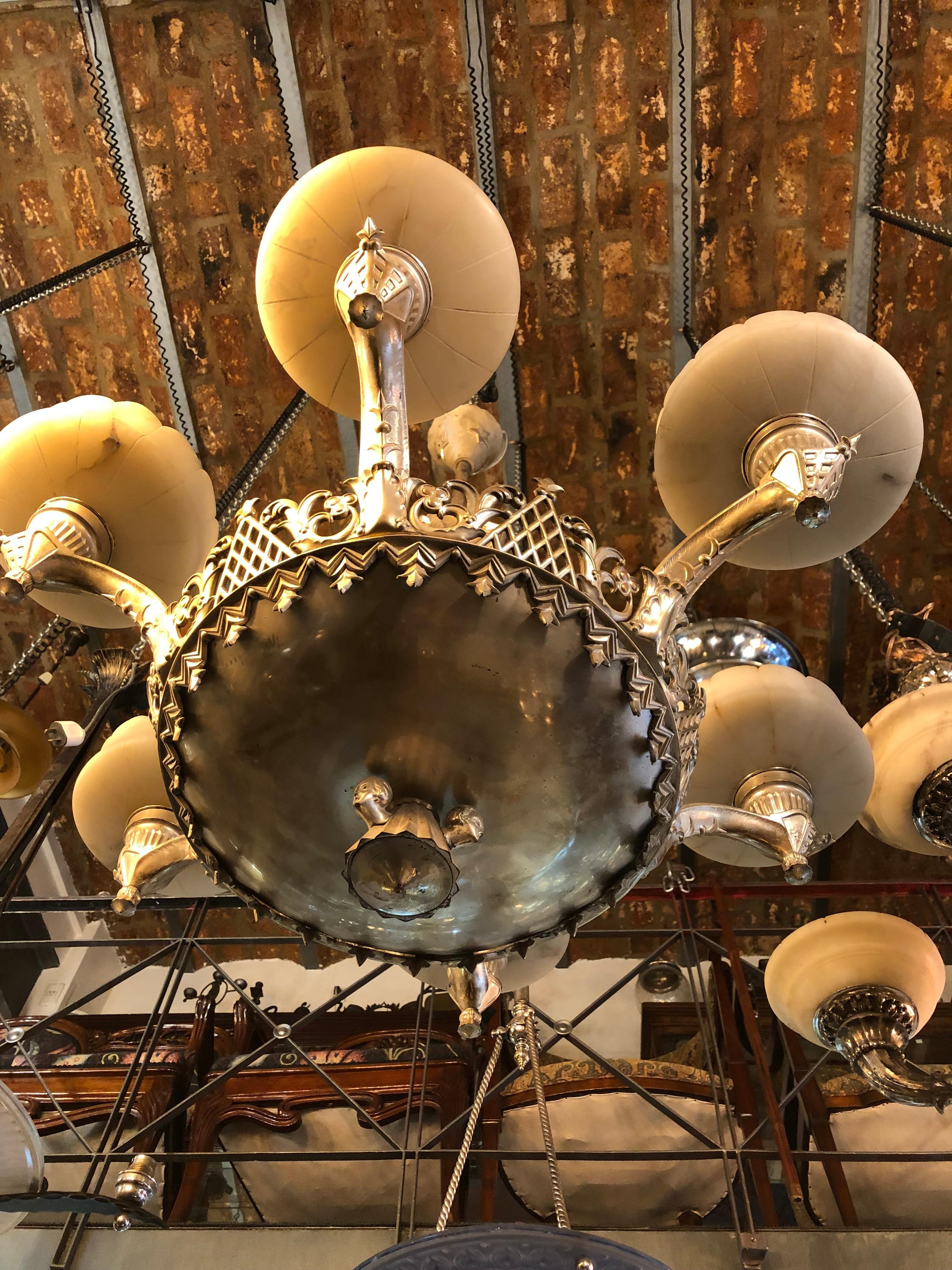 Secessione di Vienna Lampadario Secessione Viennese, 1900, Bronzo placcato argento e Alabastro in vendita