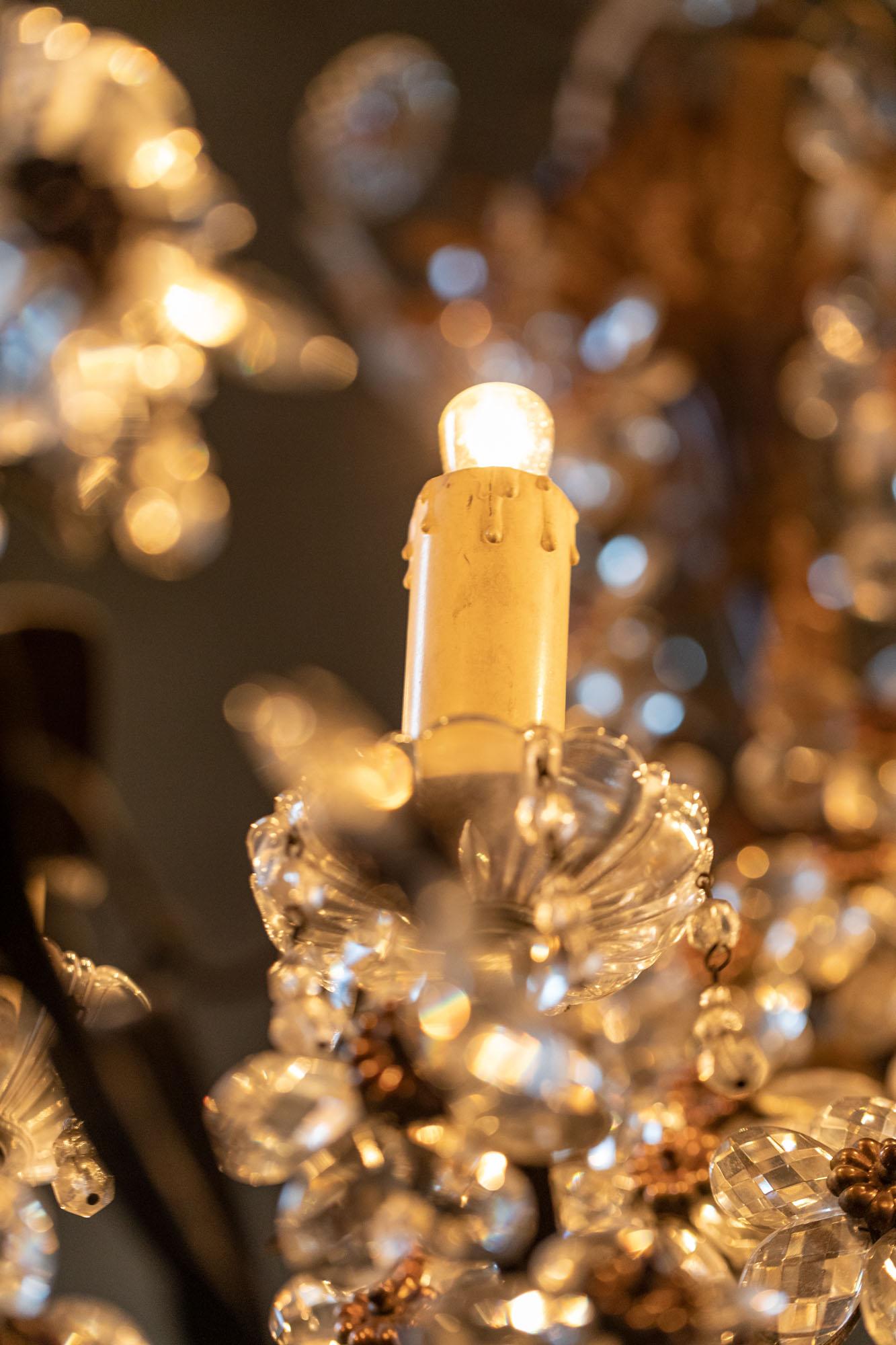 Chandelier with Crystal Pendants 11