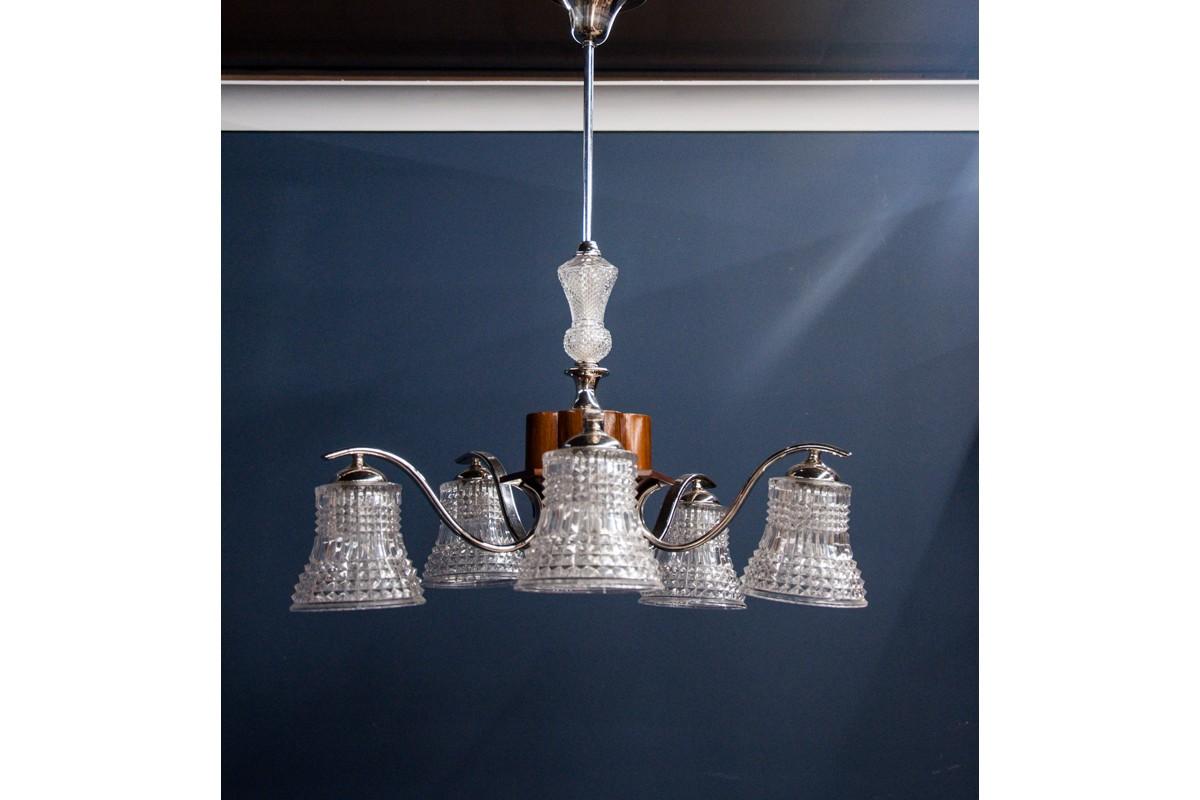 Lustre avec abat-jours en cristal, Pologne, milieu du 20e siècle en vente 2