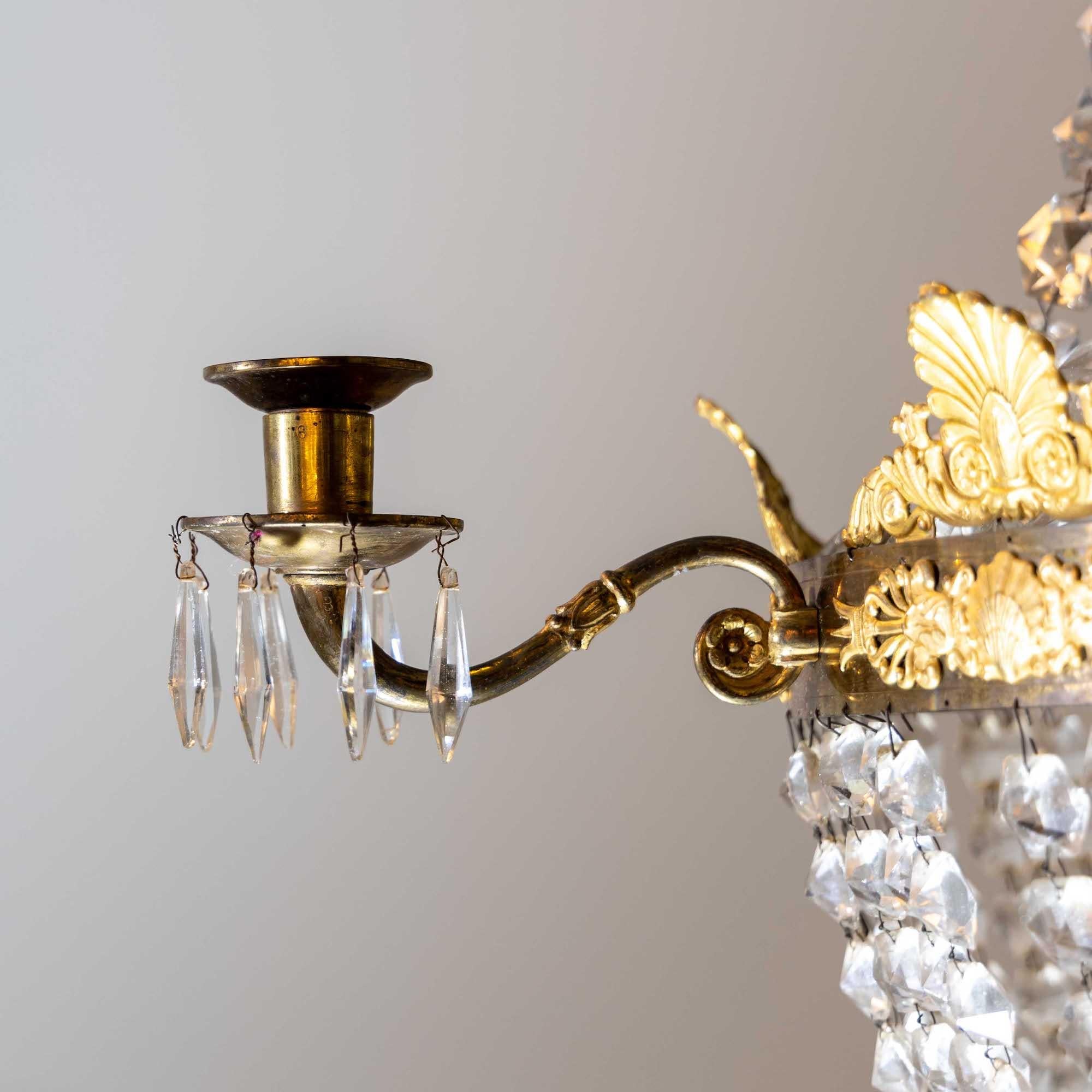 Chandelier with Crystals, France circa 1830 In Good Condition For Sale In Greding, DE