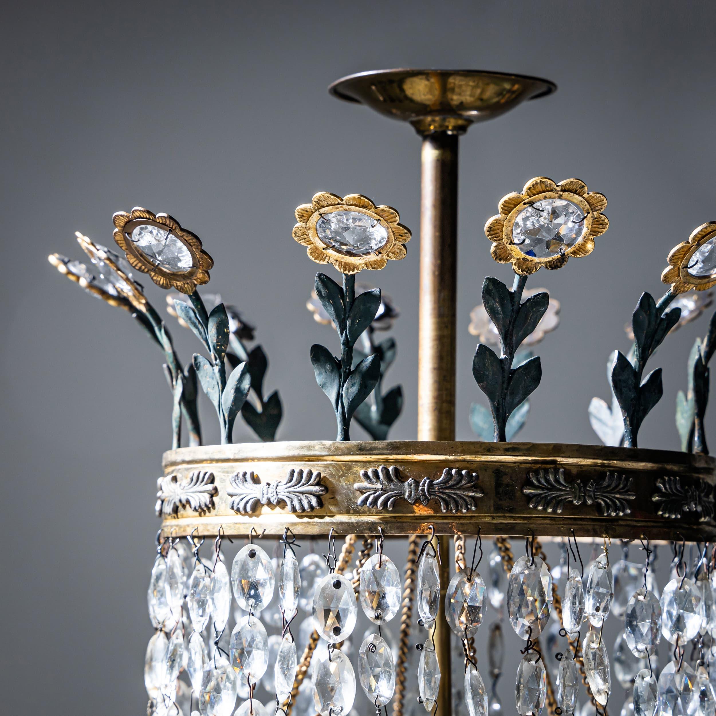 Lampadario con decorazioni figurative, 1830 circa in vendita 1