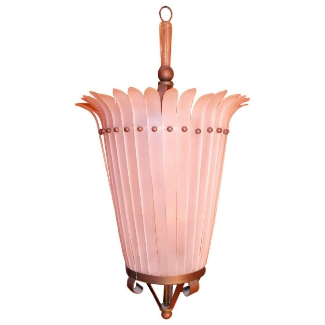 whimsical and large lantern-shaped chandelier, original from the 60s, first experiments with the use of plastic materials

made up of just under 40 bands of opaque plexiglass with curved tip terminal, with brass fasteners

upper tip in