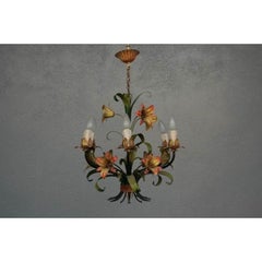 Lustre avec fleurs polychromes en métal feuilleté, 1940