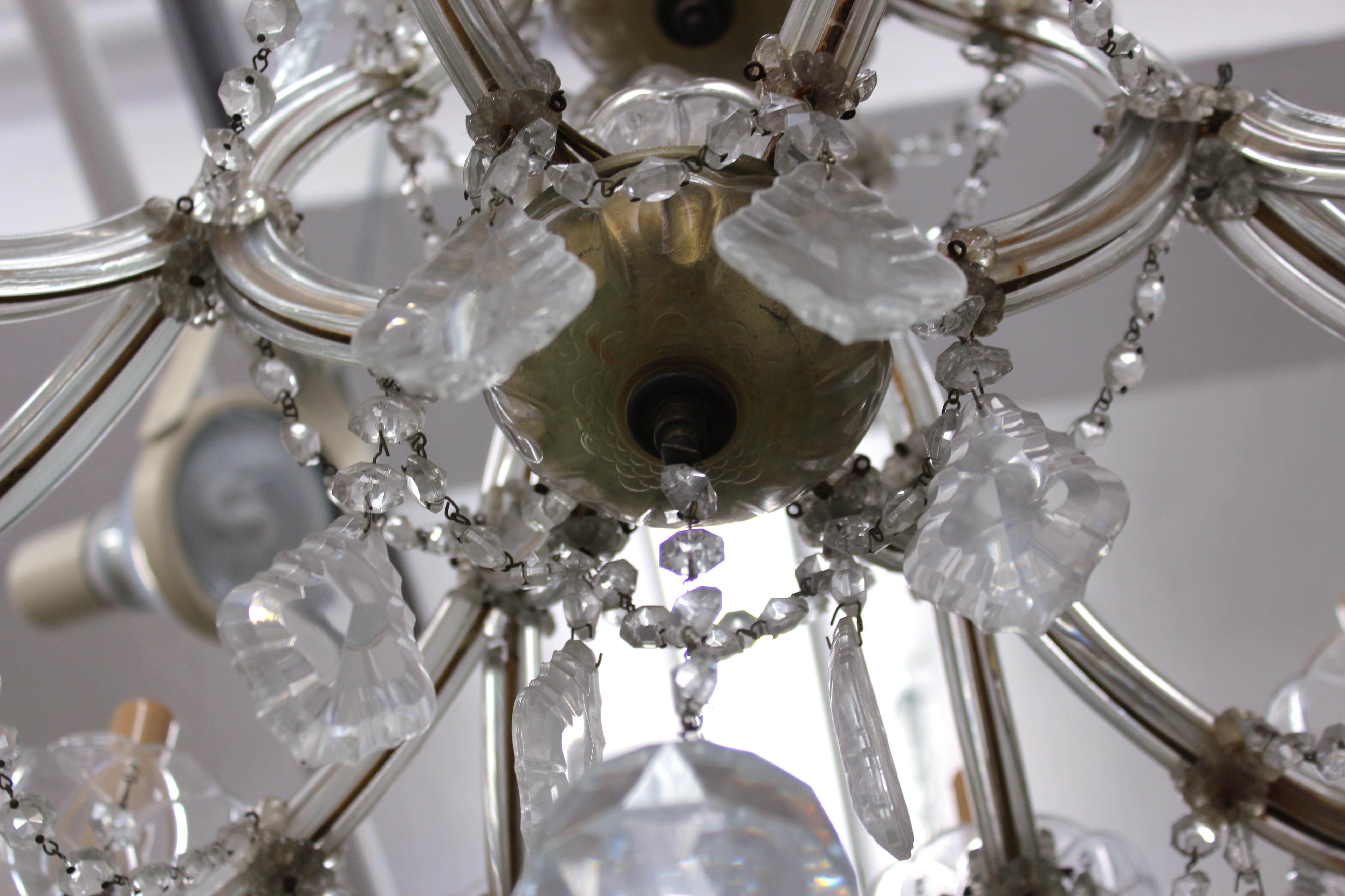 Chandelier with Twelve Arms and Crystal Ornaments 2