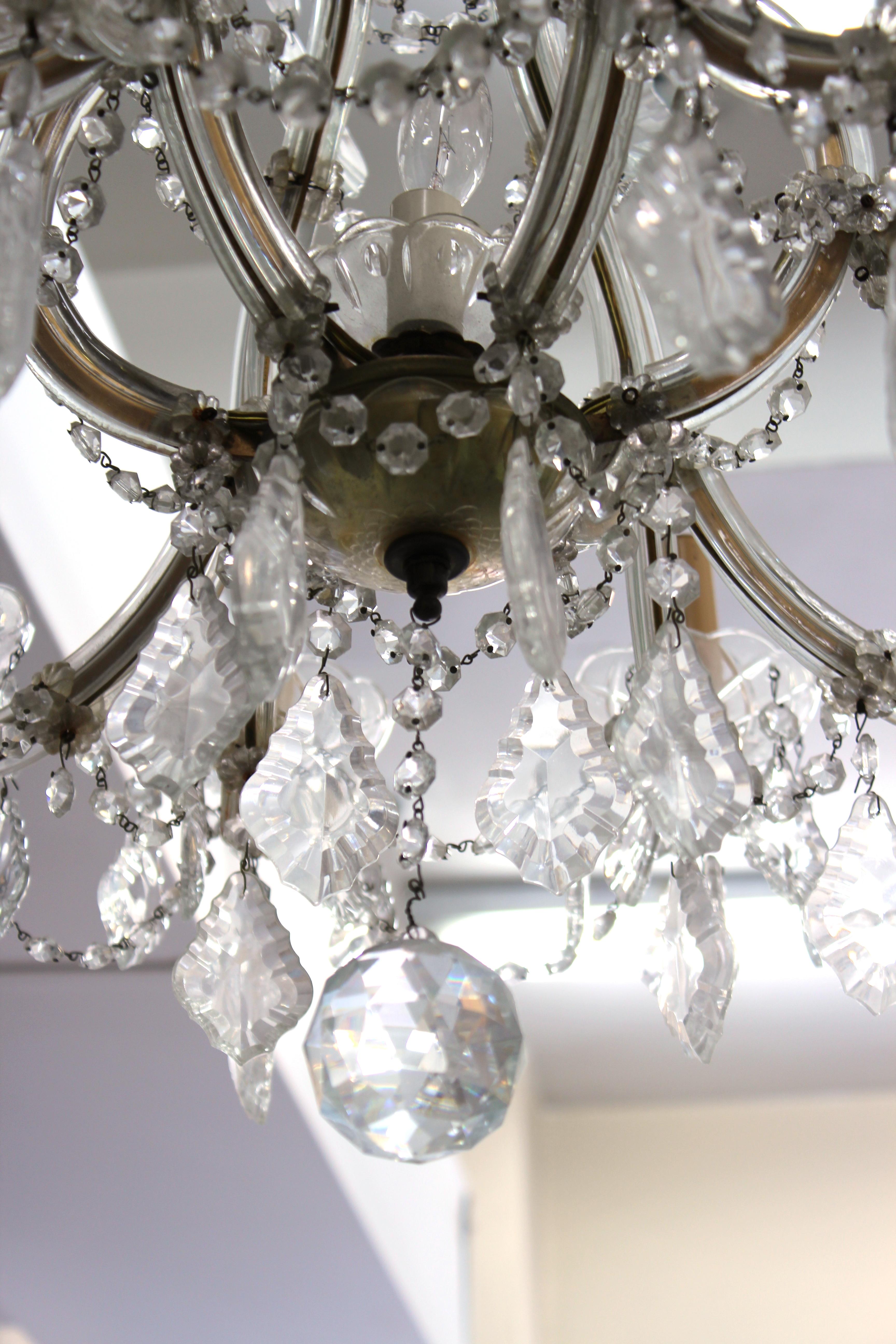 Chandelier with Twelve Arms and Crystal Ornaments 3
