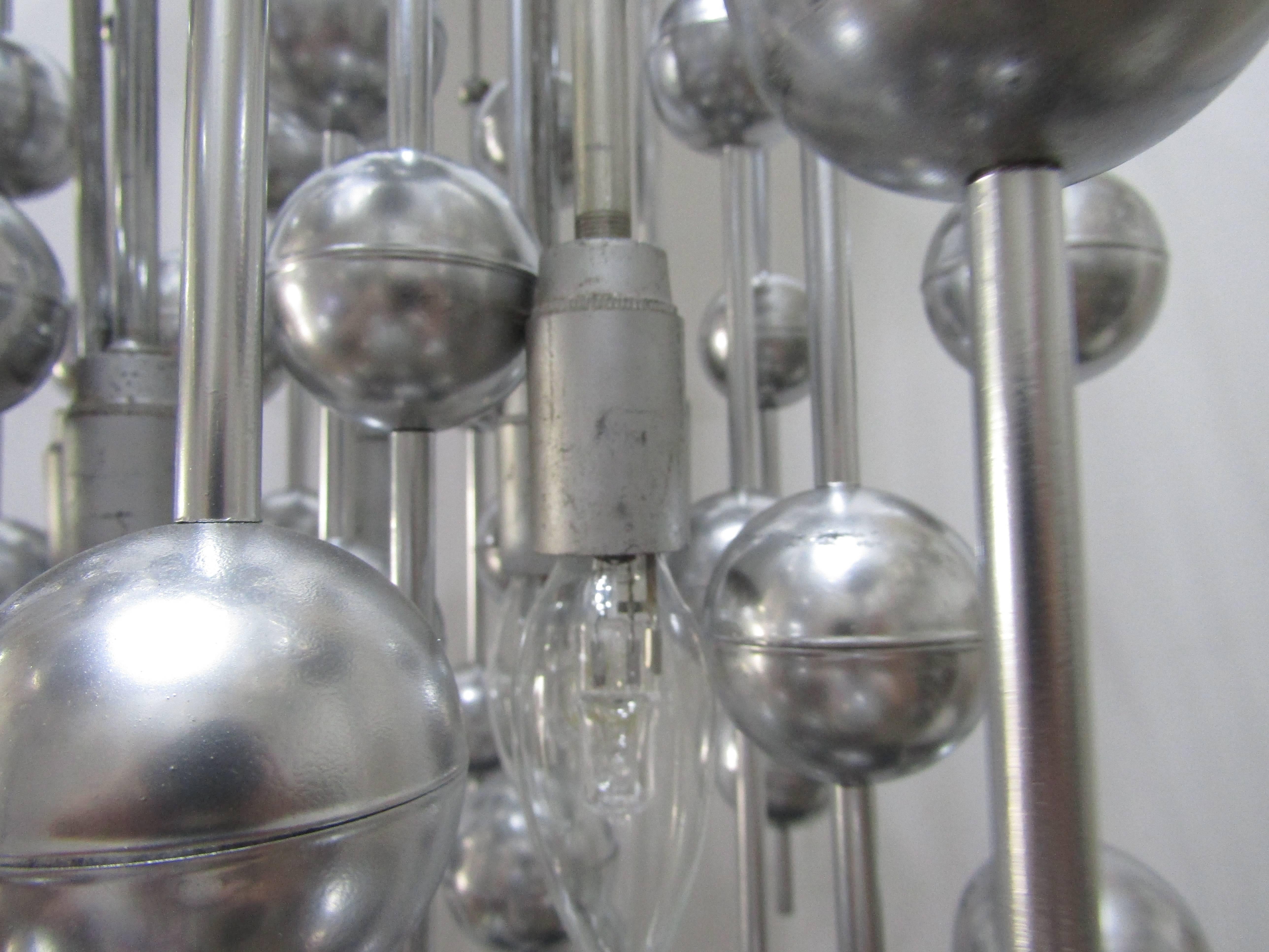 Swiss midcentury Chandelier with vintage spheres by Verner Panton for Lüber, 1970s For Sale