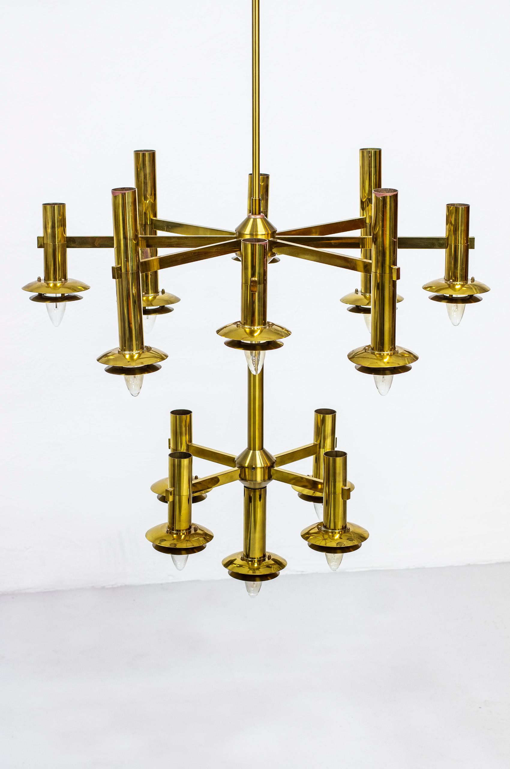 Scandinavo moderno Lampadari di Holger Johansson per Westal, Svezia, cinque disponibili in vendita