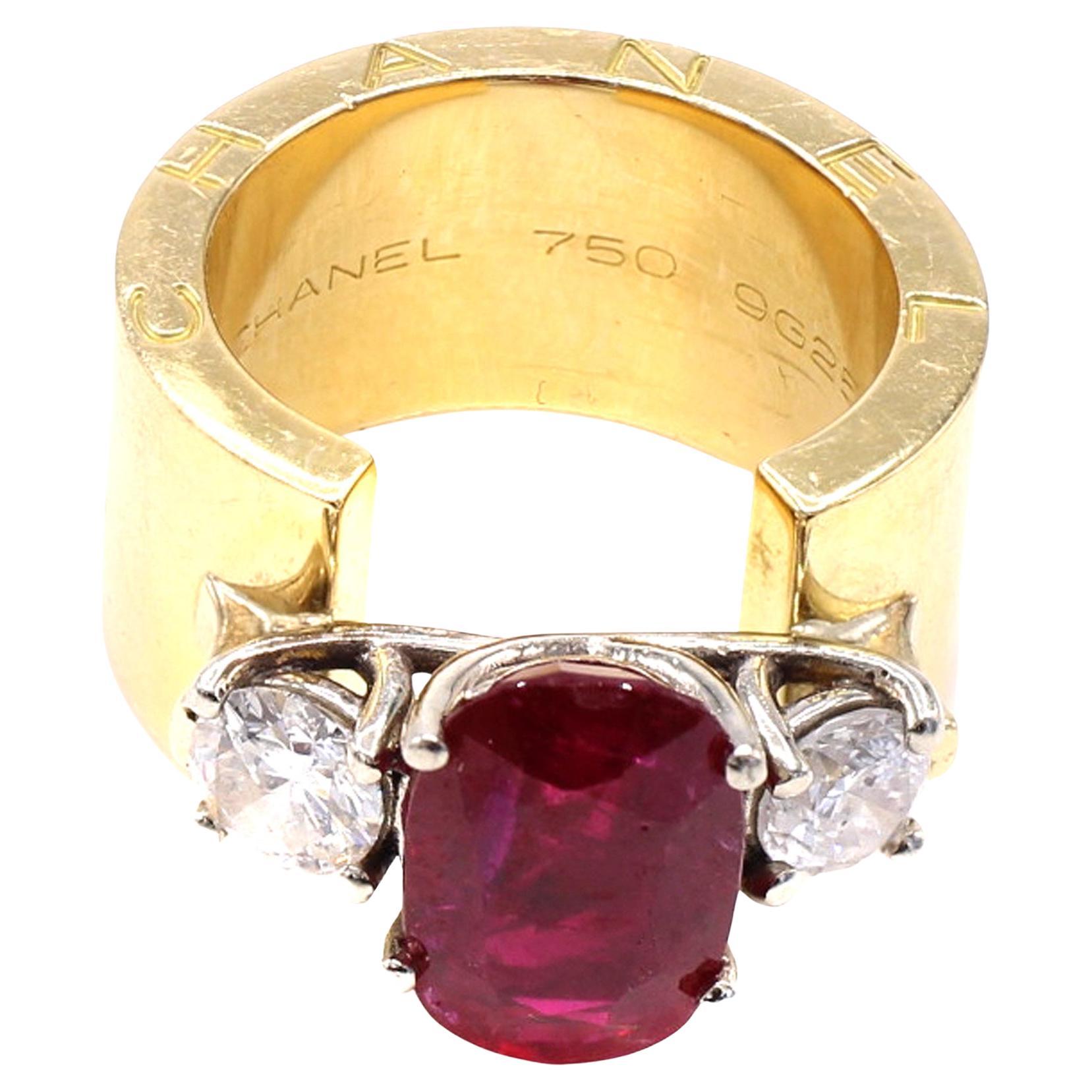 Oval Cut Chanel Paris Ruby Diamond Band RIng  For Sale