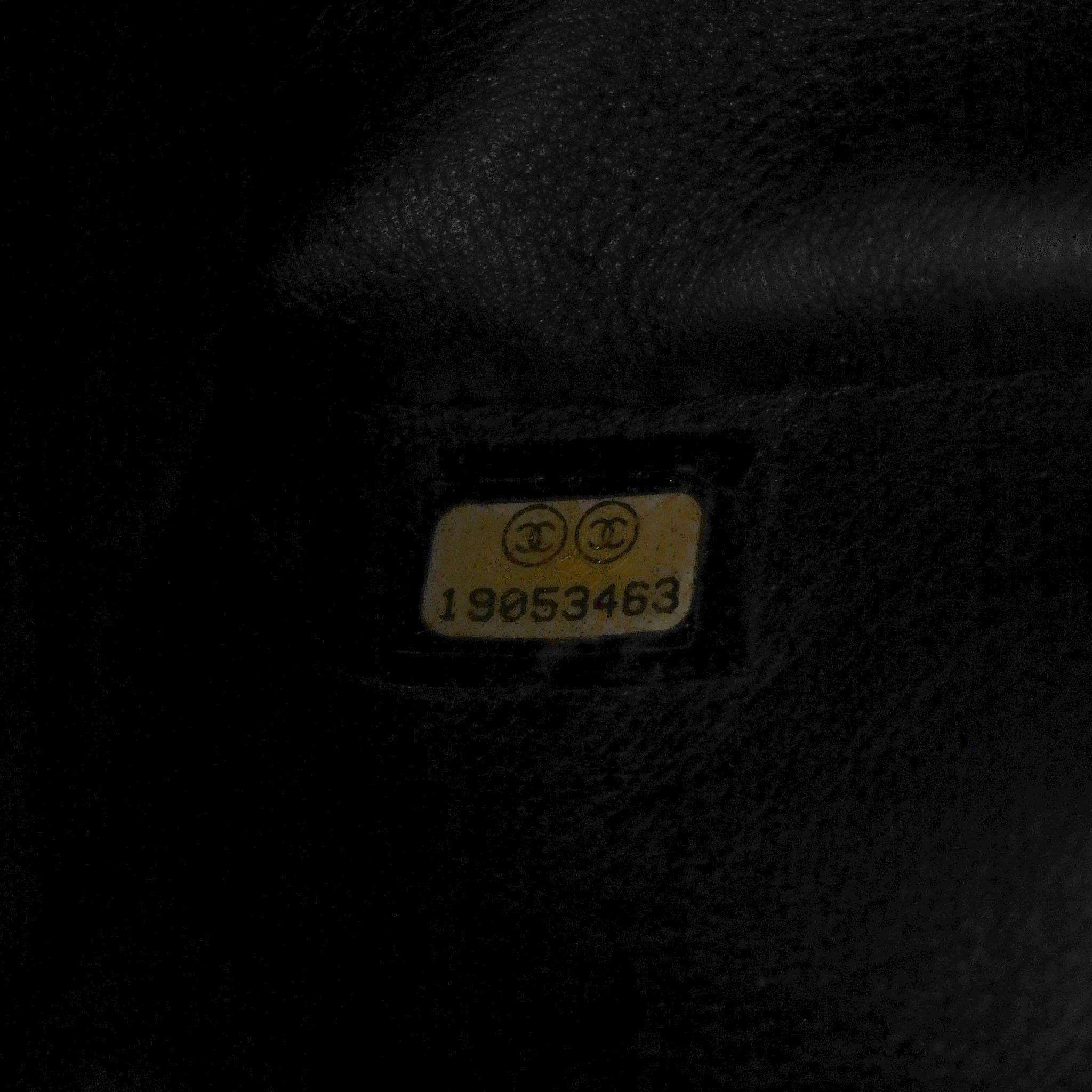 Chanel X/L Reverso Boy Bag In Alligator Skin & Patent Leather For Sale 7