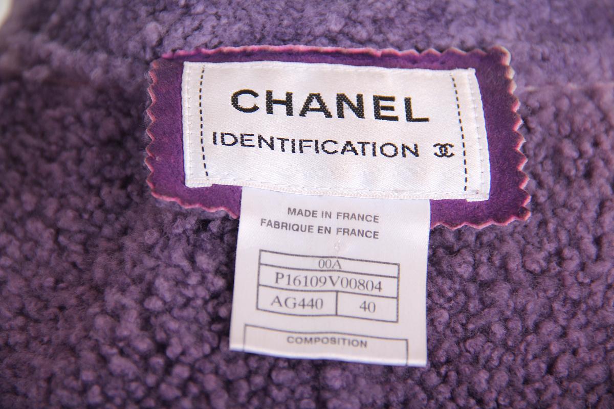 Chanel 00A 2000 jacket in suede and purple wool Dark purple For Sale 4