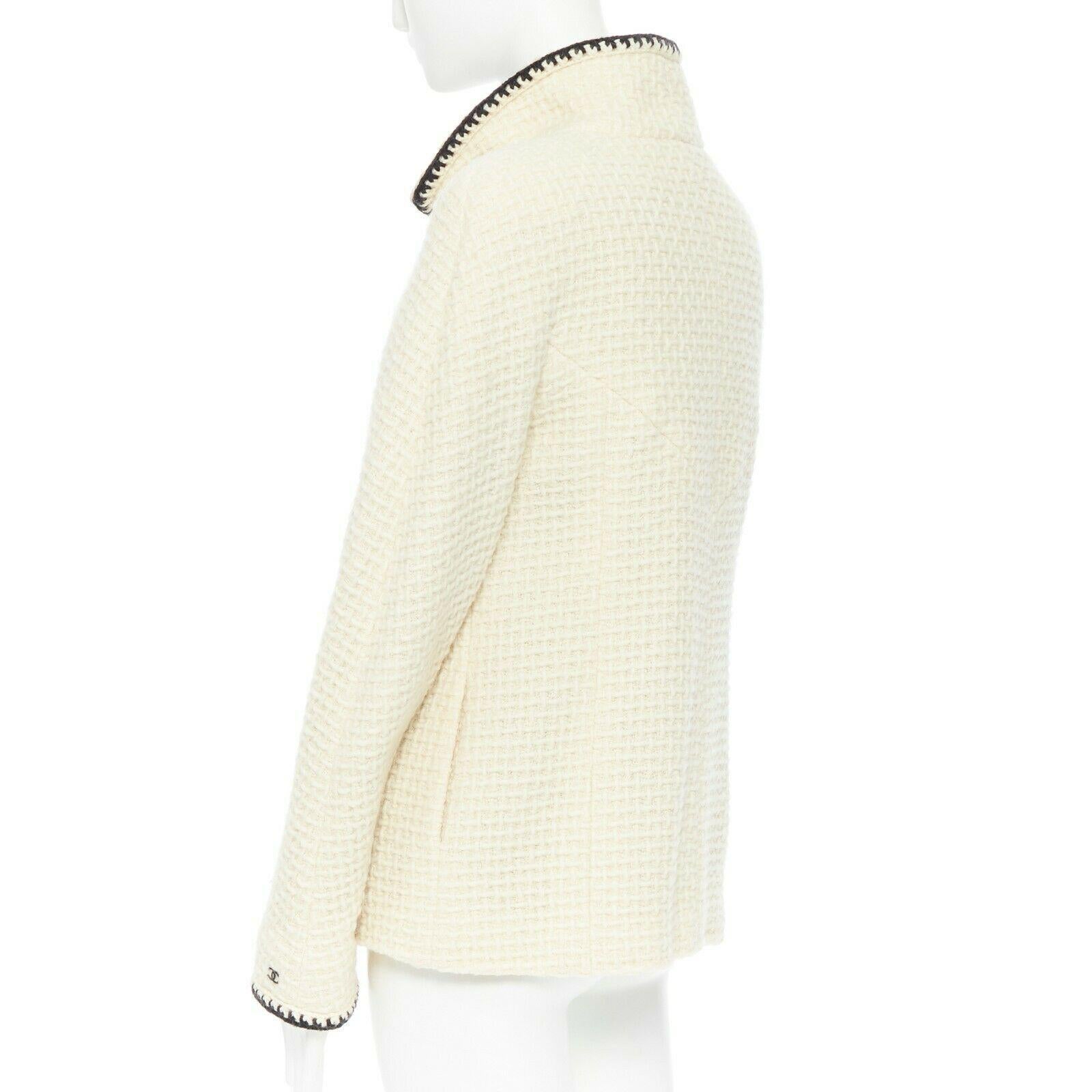 CHANEL 00A ivory waffle tweed black trim print collar zip-up jacket FR42 In Excellent Condition In Hong Kong, NT