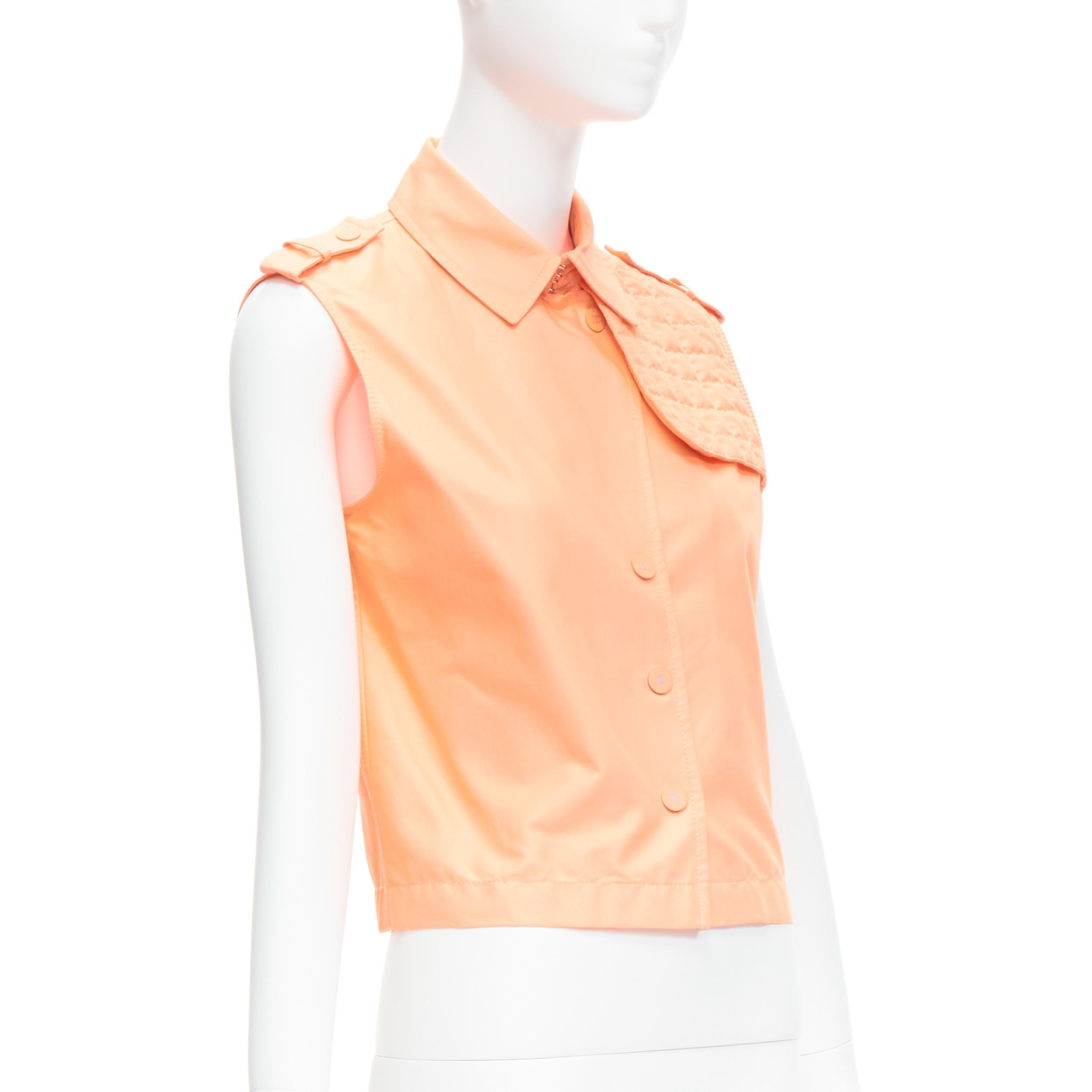 CHANEL 00T apricot orange CC button quilted panel cropped vest FR38 M In Excellent Condition For Sale In Hong Kong, NT