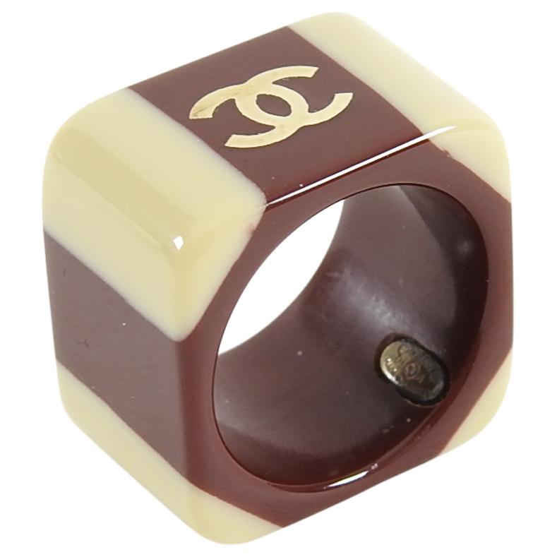 Chanel 01A Brown and Beige Two-Tone CC Acrylic Statement Ring 1