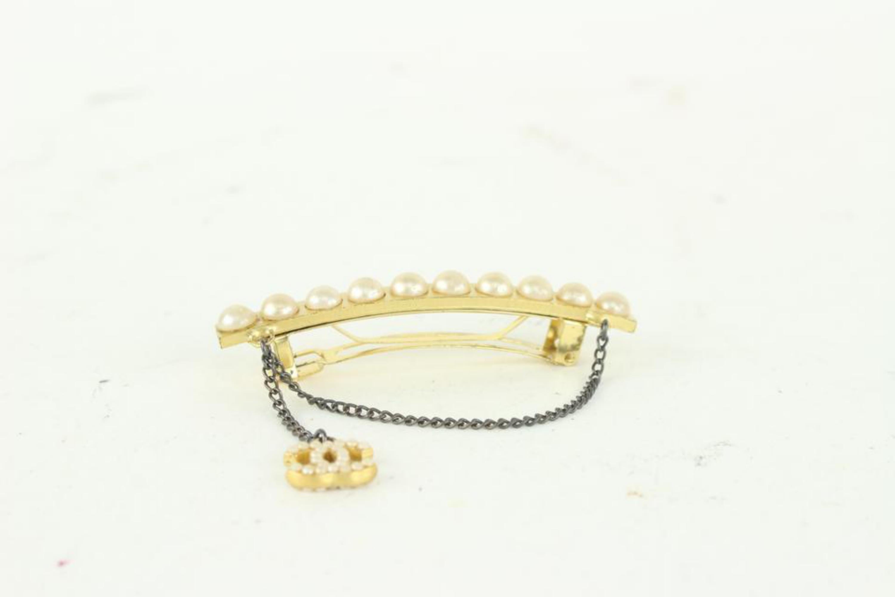 Chanel 01A Pearl x Gold CC Brooch 929cc92 For Sale 7