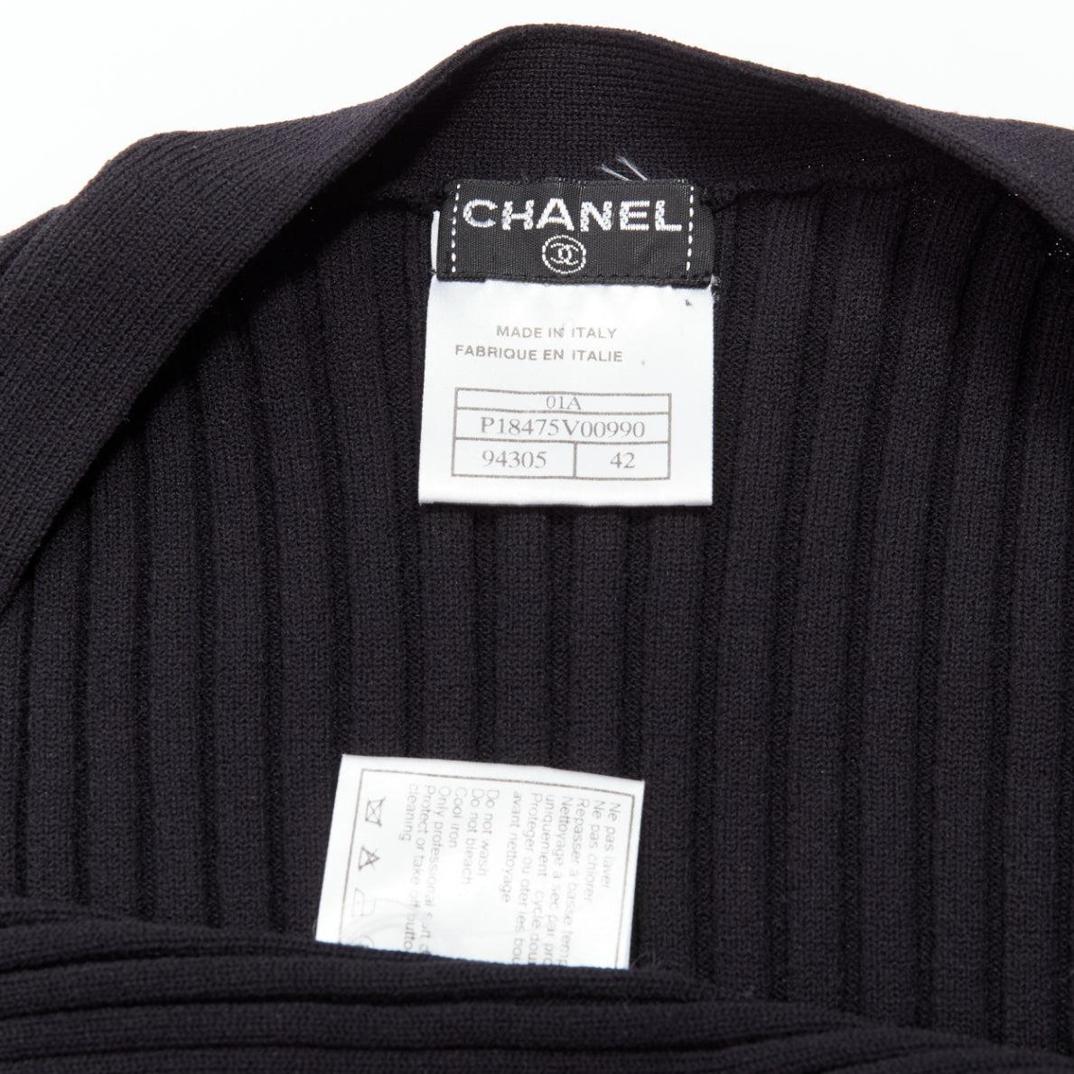 CHANEL 01A Vintage gold CC logo button ribbed cropped cardigan FR42 L For Sale 5