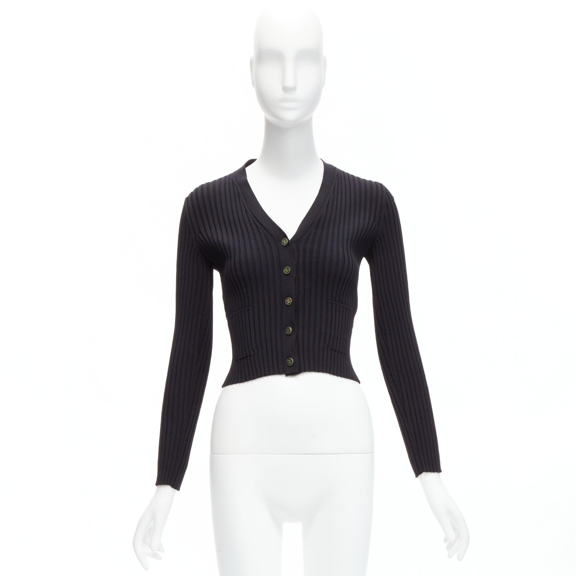 CHANEL 01A Vintage gold CC logo button ribbed cropped cardigan FR42 L For Sale 6