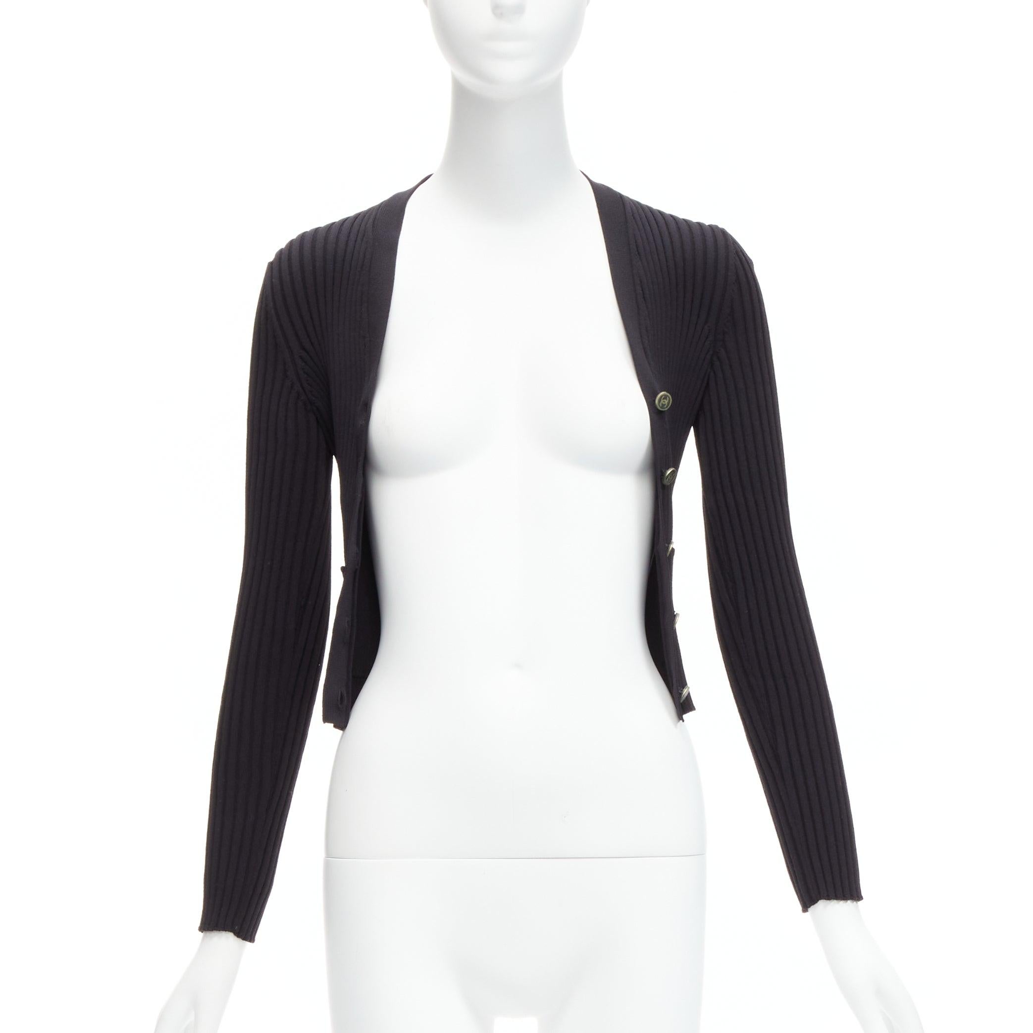 CHANEL 01A Vintage gold CC logo button ribbed cropped cardigan FR42 L In Excellent Condition For Sale In Hong Kong, NT