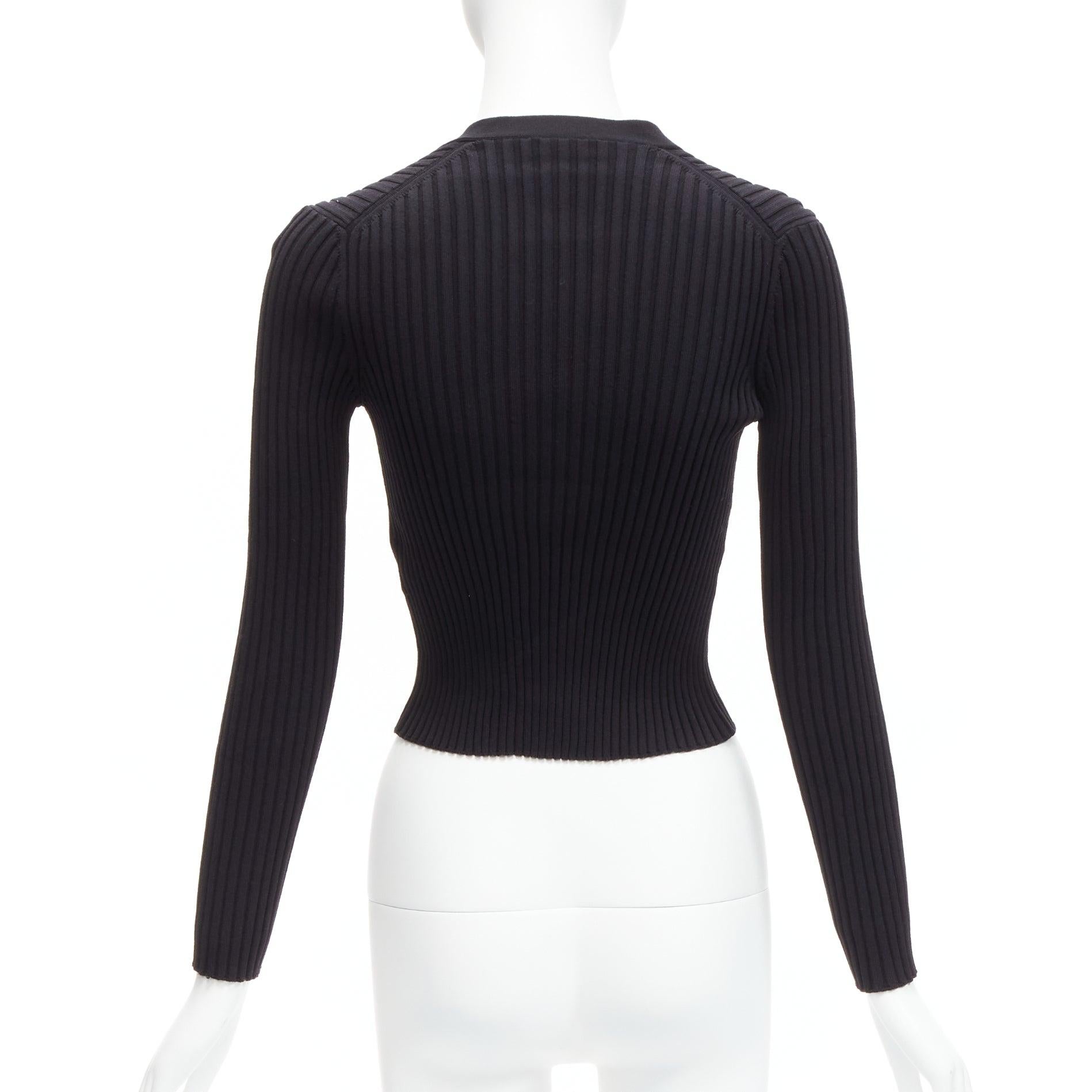 CHANEL 01A Vintage gold CC logo button ribbed cropped cardigan FR42 L For Sale 1