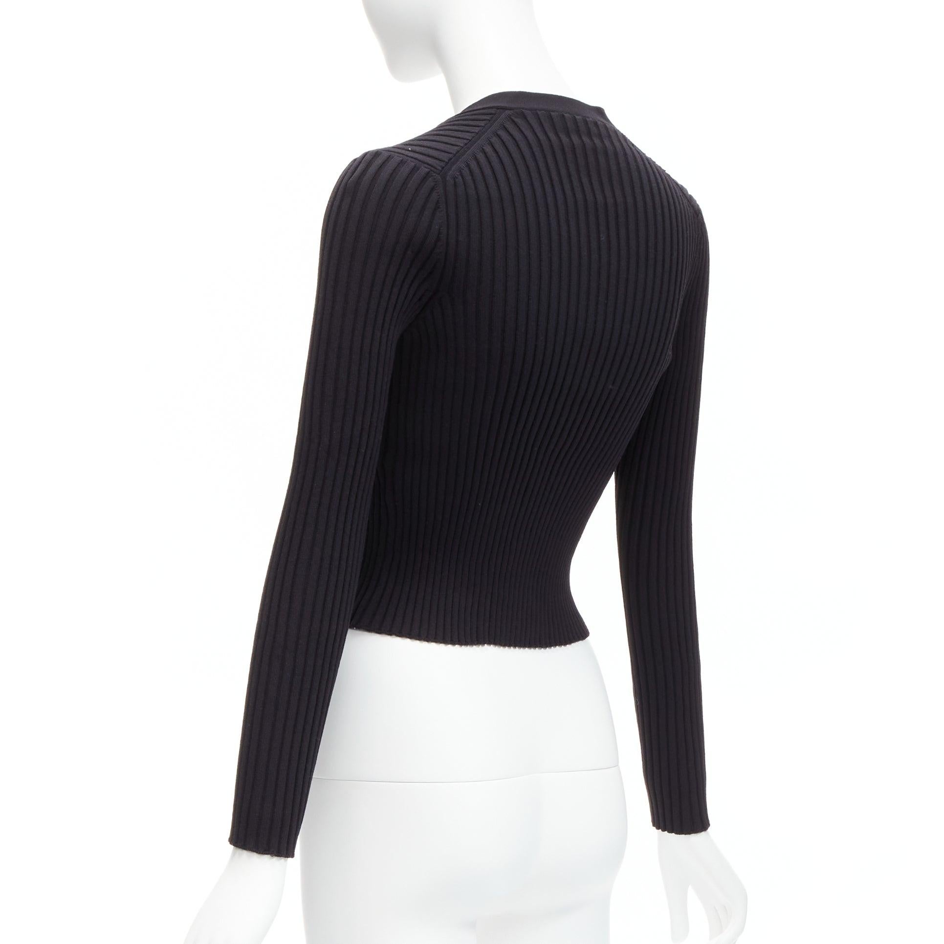 CHANEL 01A Vintage gold CC logo button ribbed cropped cardigan FR42 L For Sale 2