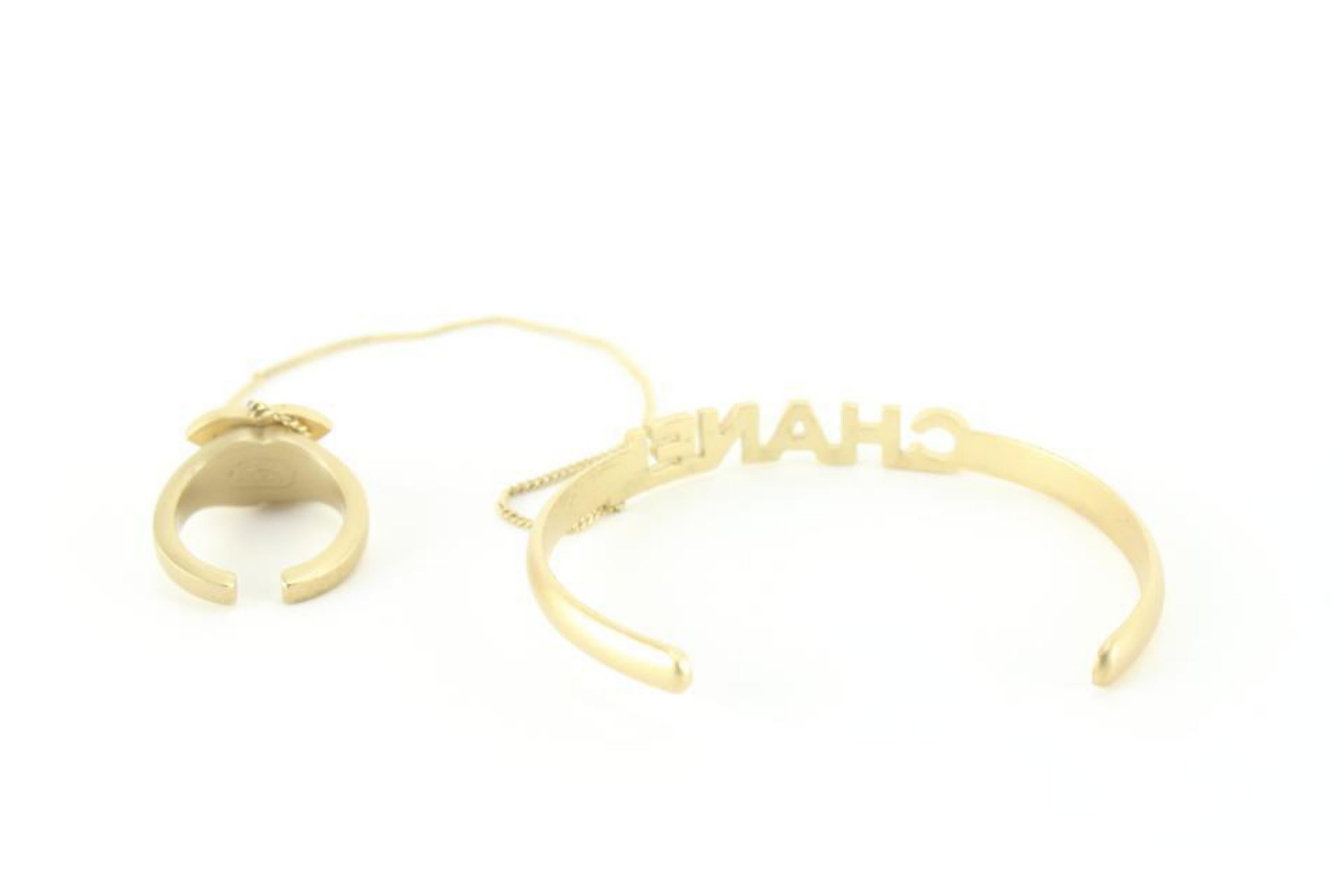 Chanel 01C CC Ring Attached Bracelet 1CK67CA 5