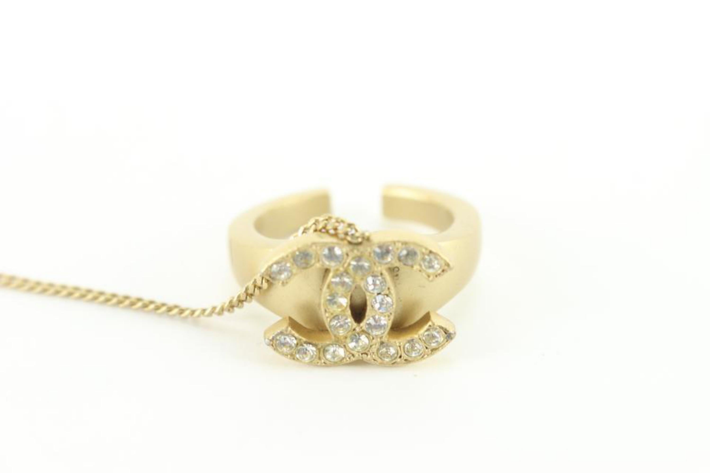 Women's Chanel 01C CC Ring Attached Bracelet 1CK67CA