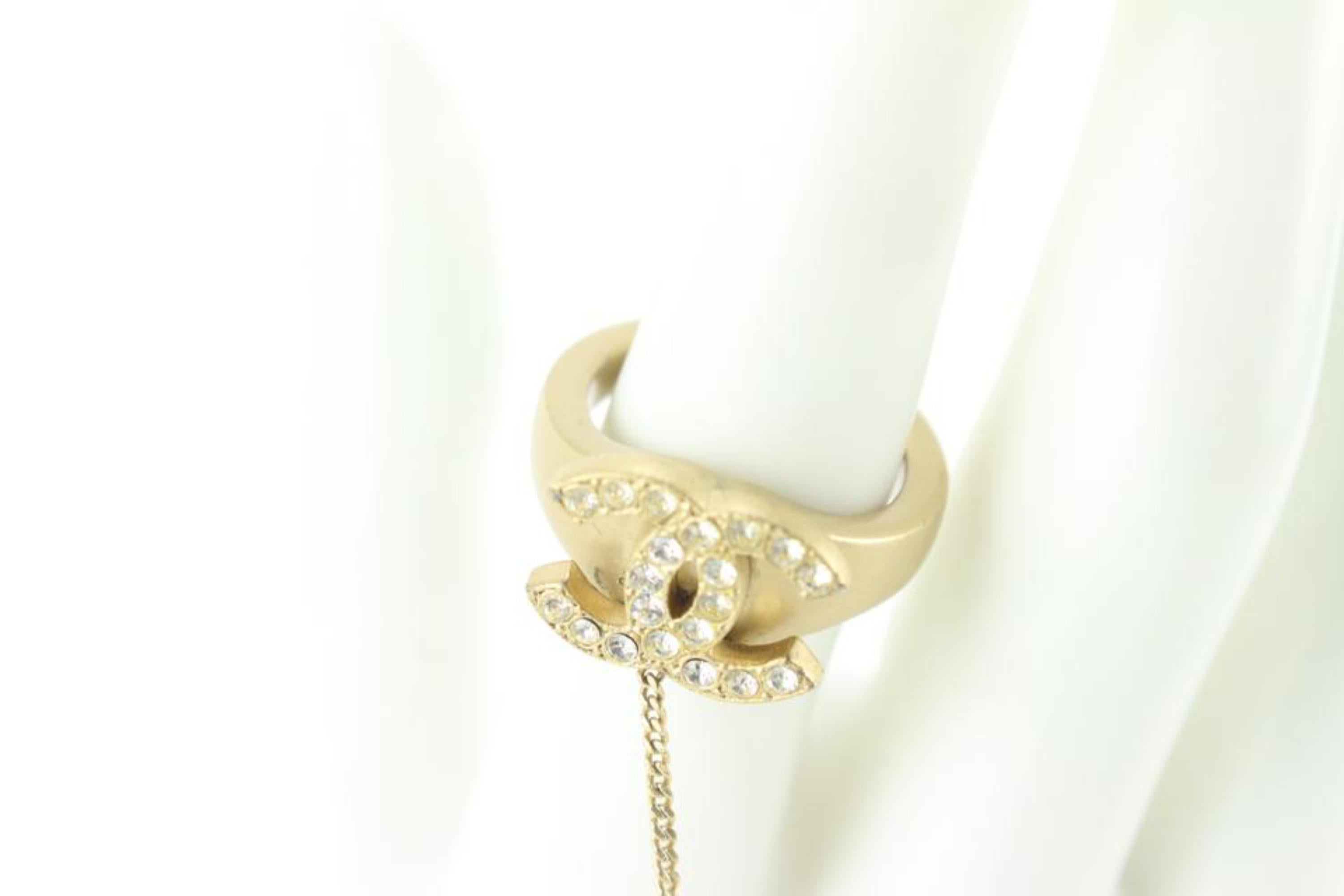 Women's Chanel 01C CC Ring Attached Bracelet 26ck810s