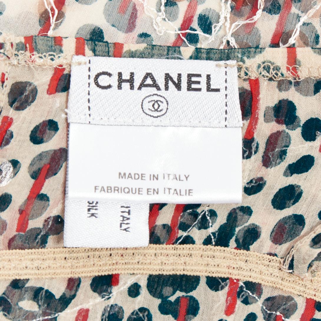 CHANEL 02A camisole transparente à franges et appliques à sequins rouge beige FR38 M en vente 3