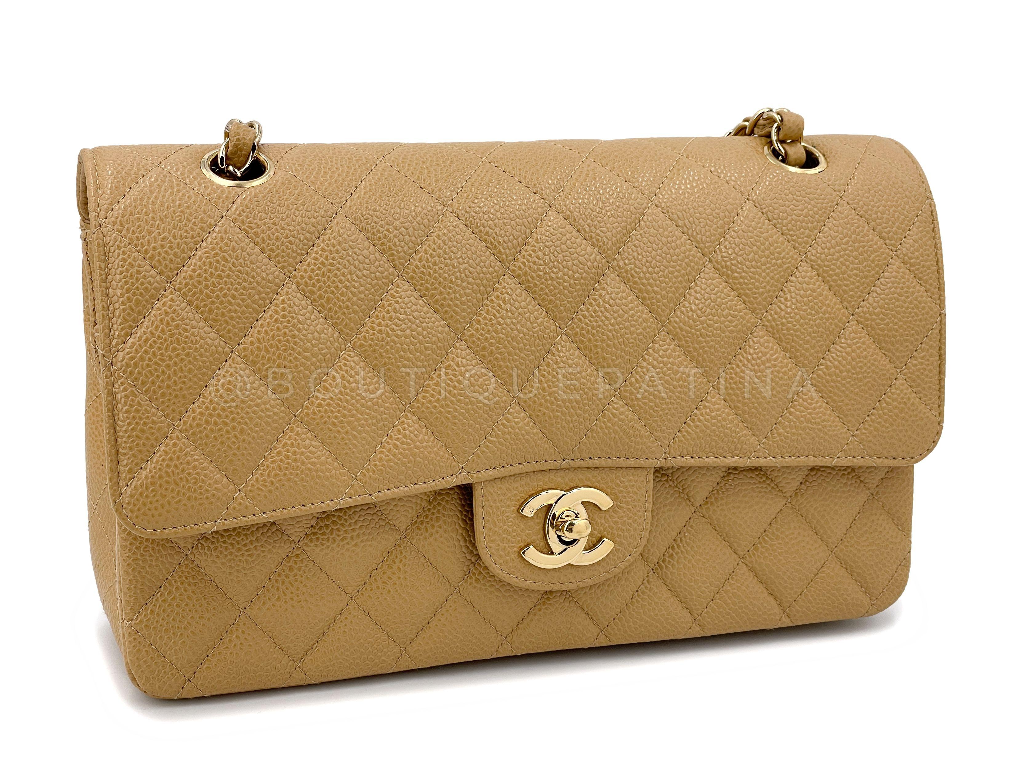 Chanel 02A Vintage Beige Caviar Medium Classic Double Flap Bag 24k GHW 64907 In Excellent Condition For Sale In Costa Mesa, CA