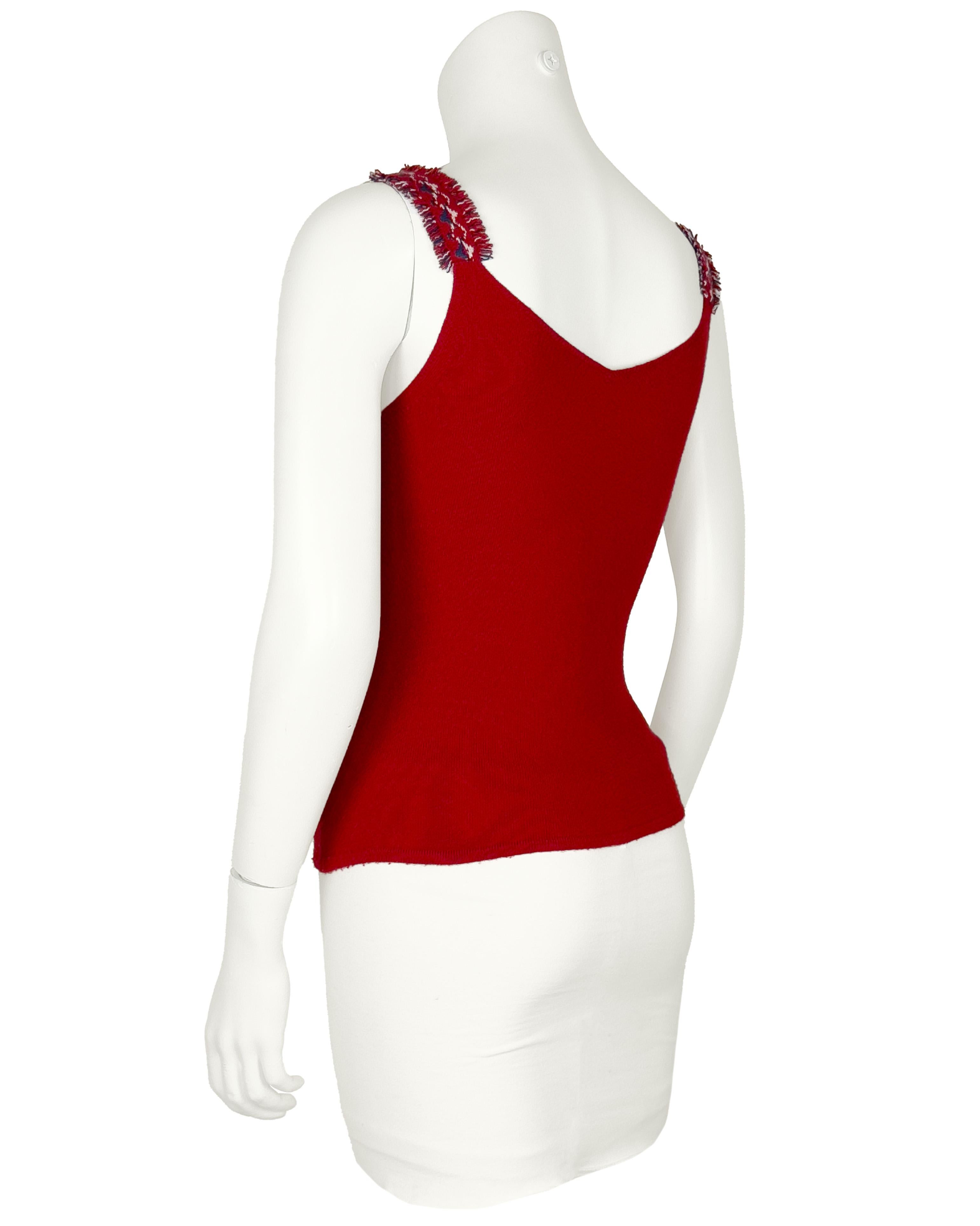 Chanel 03A Herbst 2003 Roter Kaschmir-Zwillings-Pullover-Set Damen im Angebot