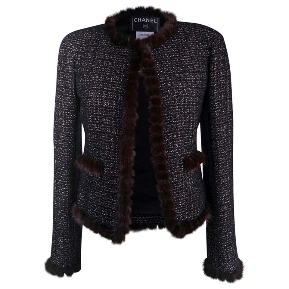 Chanel 03A Jacket Black Tweed Mink Trim Metallic Thread 40 / 6 at ...
