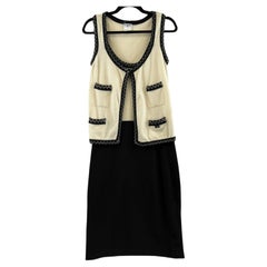 	CHANEL -03C Cruise Resort 2003 Cashmere 2 Piece Knit Dress & Vest US Medium Set