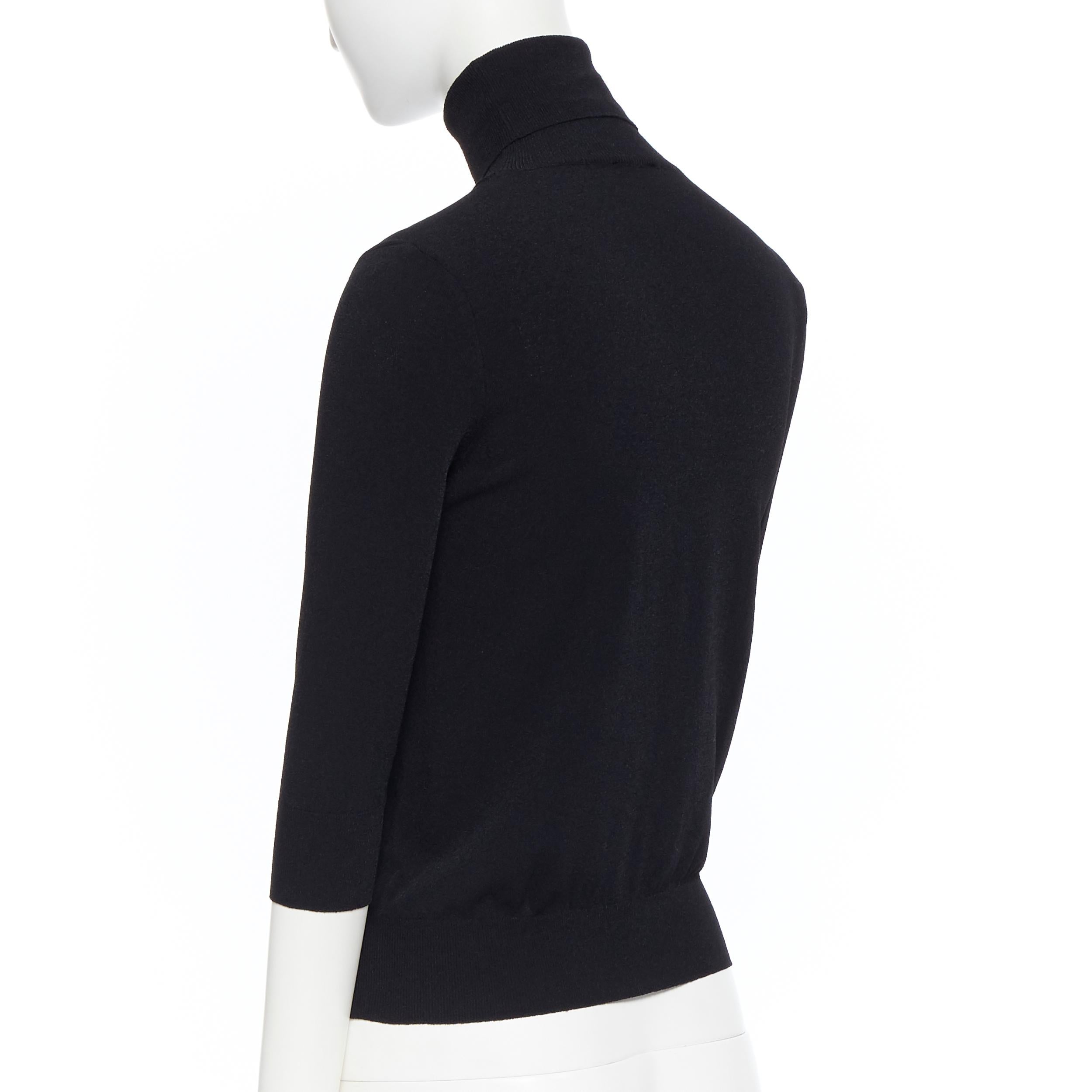 CHANEL 03P viscose knit CC logo front turtleneck 3/4 sleeve sweater top FR40 M In Excellent Condition In Hong Kong, NT