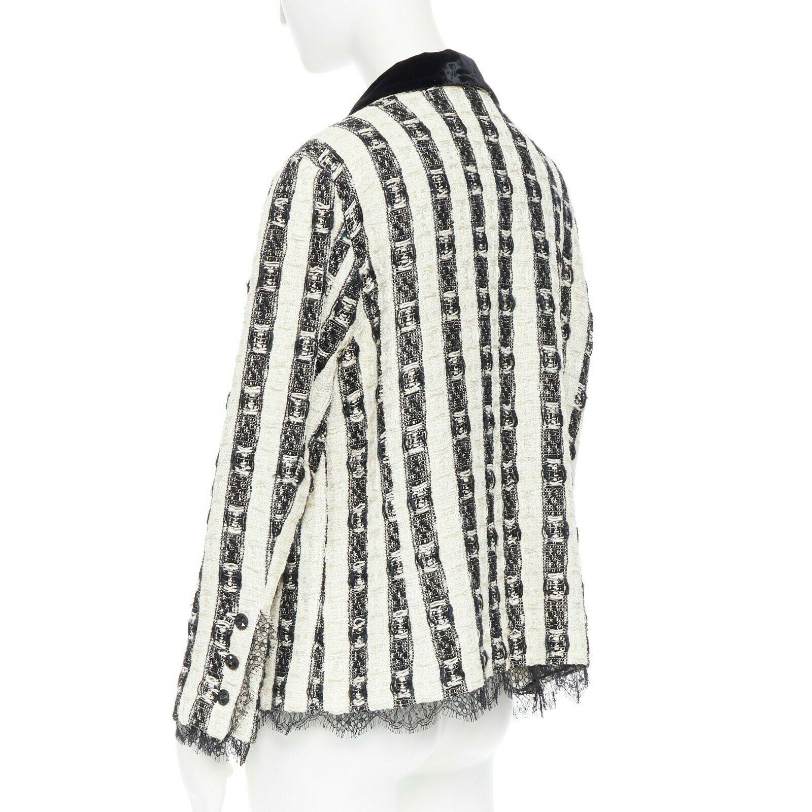 CHANEL 04A black white stripe lesage tweed scallop lace lined jacket FR48 In Excellent Condition In Hong Kong, NT