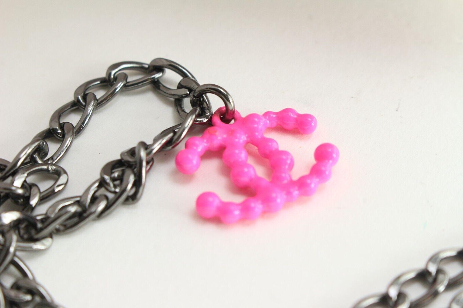 Chanel 04a Pink CC Necklace Chain Jewelry 2CK419C In Excellent Condition In Dix hills, NY