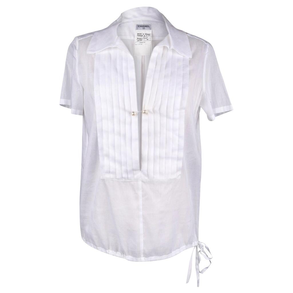 Chanel 04C Top White Cotton Tuxedo Pleating Detail Pearl Buttons 42 / 8