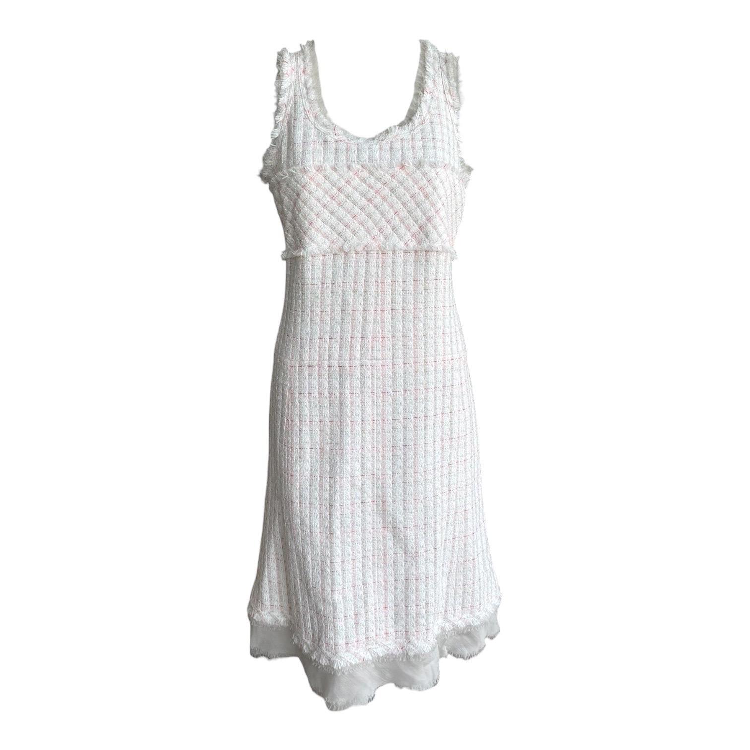 Vestido de tweed 04C de Chanel