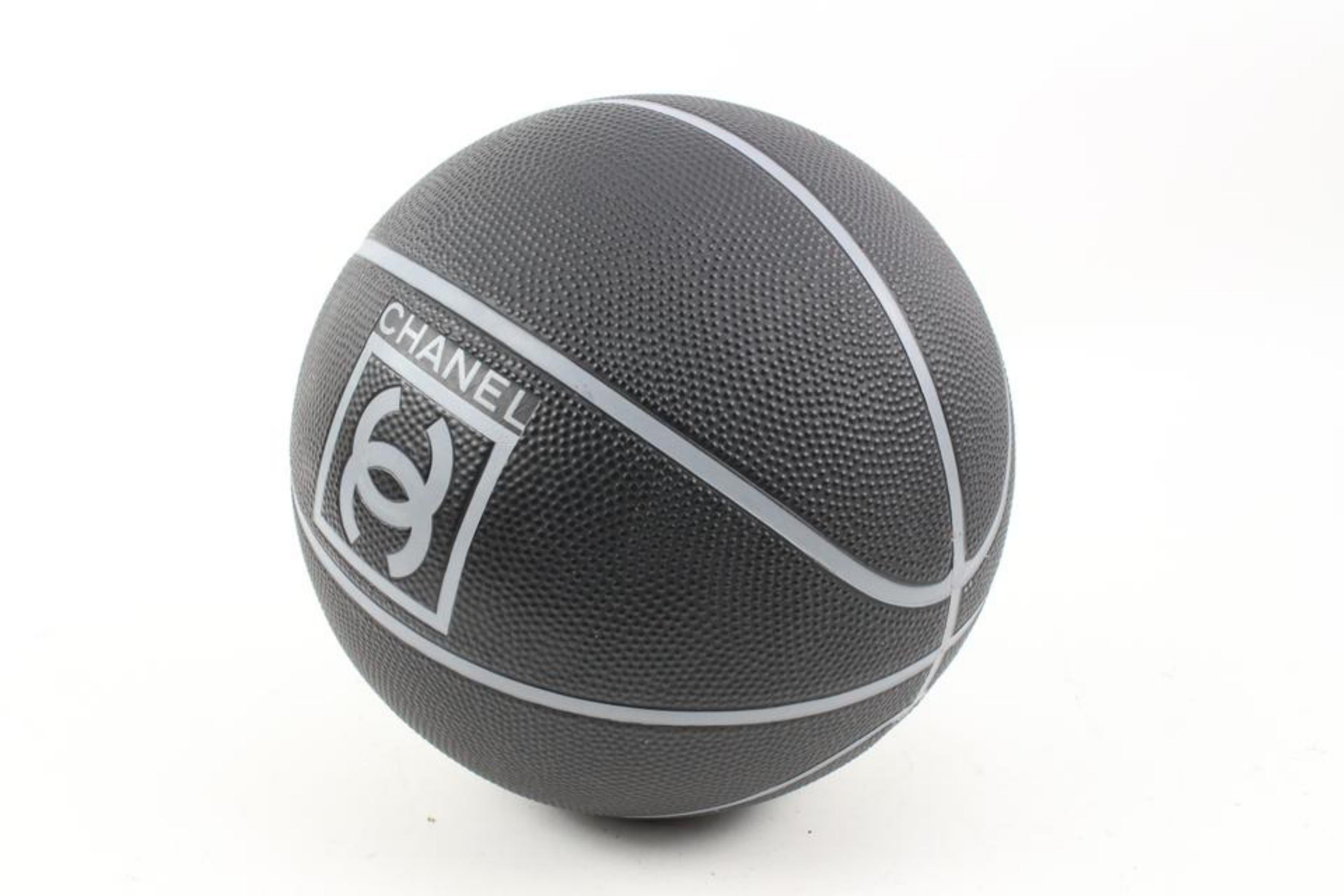 Chanel 04p Black x Grey CC Sports Logo Basketball 18c216s 4