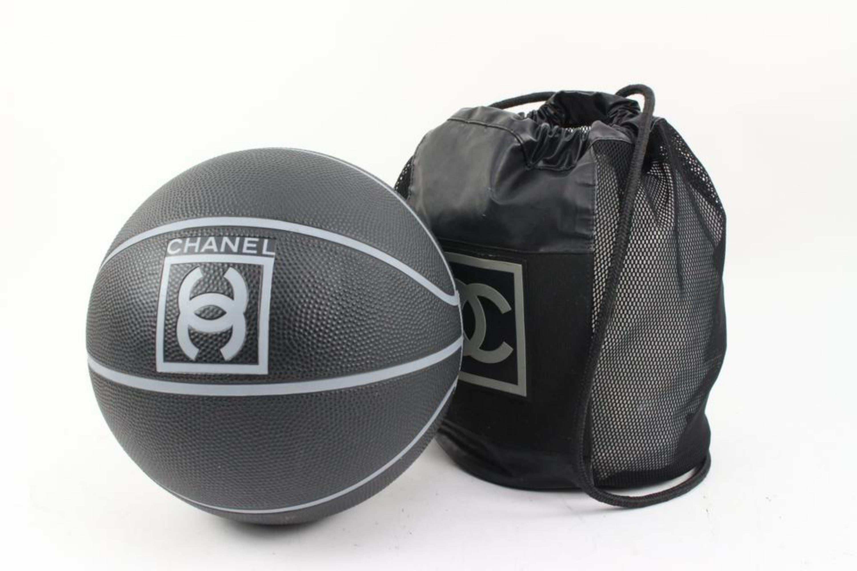 Chanel 04p Black x Grey CC Sports Logo Basketball 18c216s 5