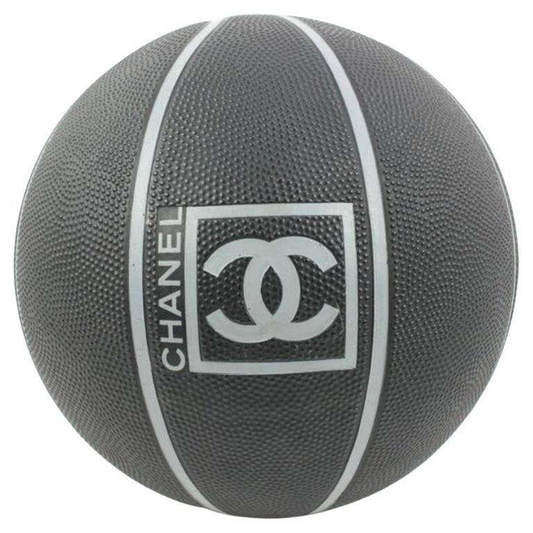 Chanel 04P Black x Grey Sports Logo CC Basketball with Net Bag 6ca126s For  Sale at 1stDibs