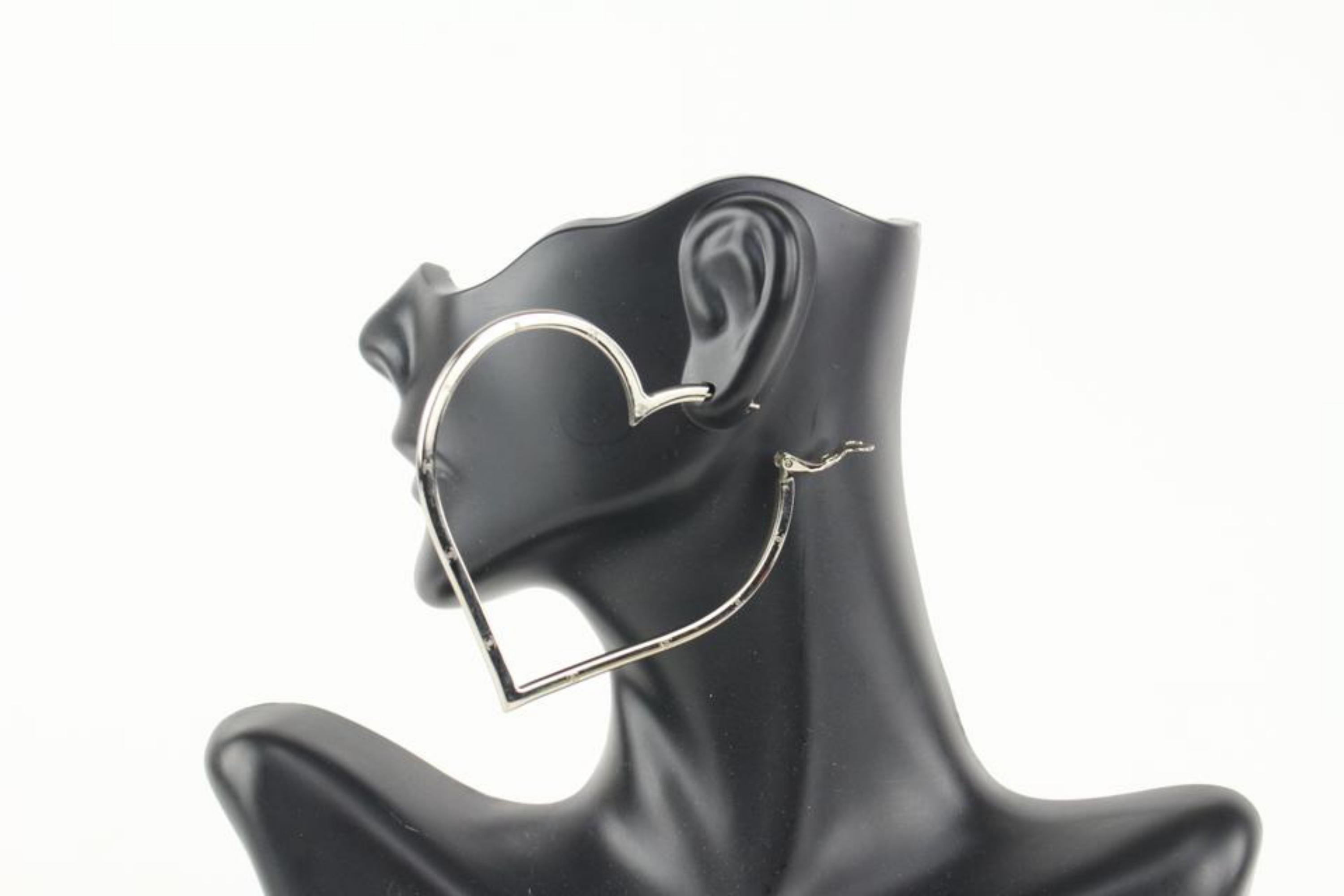 Chanel 04P CC Heart Hoop Earrings Silver Pierce Pierced Hoops 101c9 6
