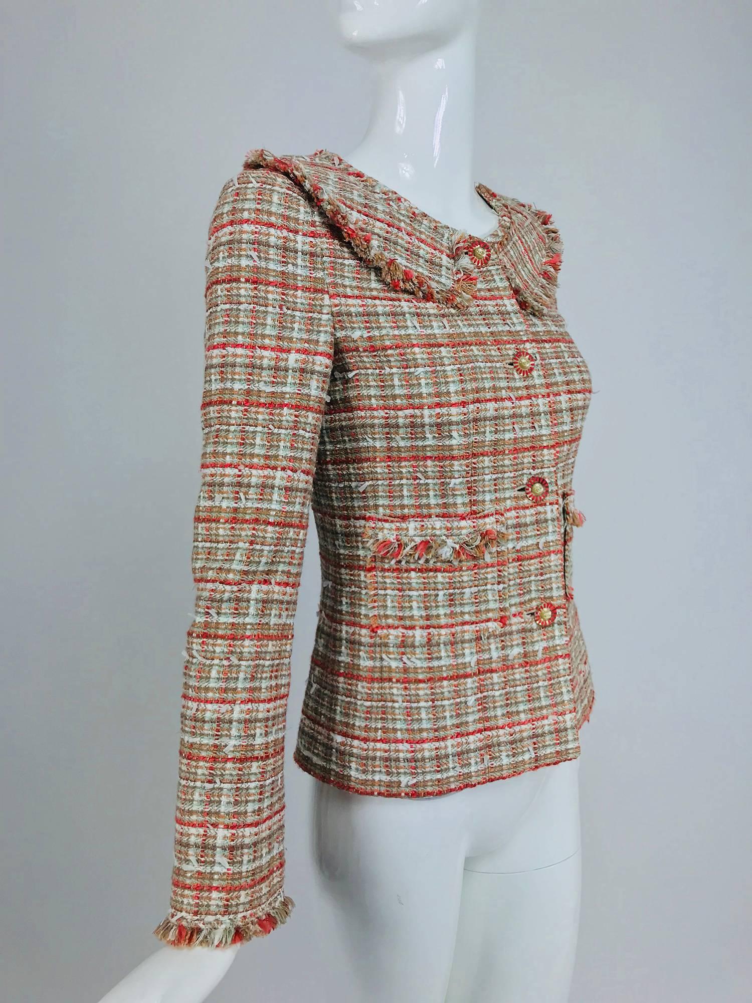Chanel 04P tweed fringe four pocket jacket with yoke collar In Excellent Condition In West Palm Beach, FL
