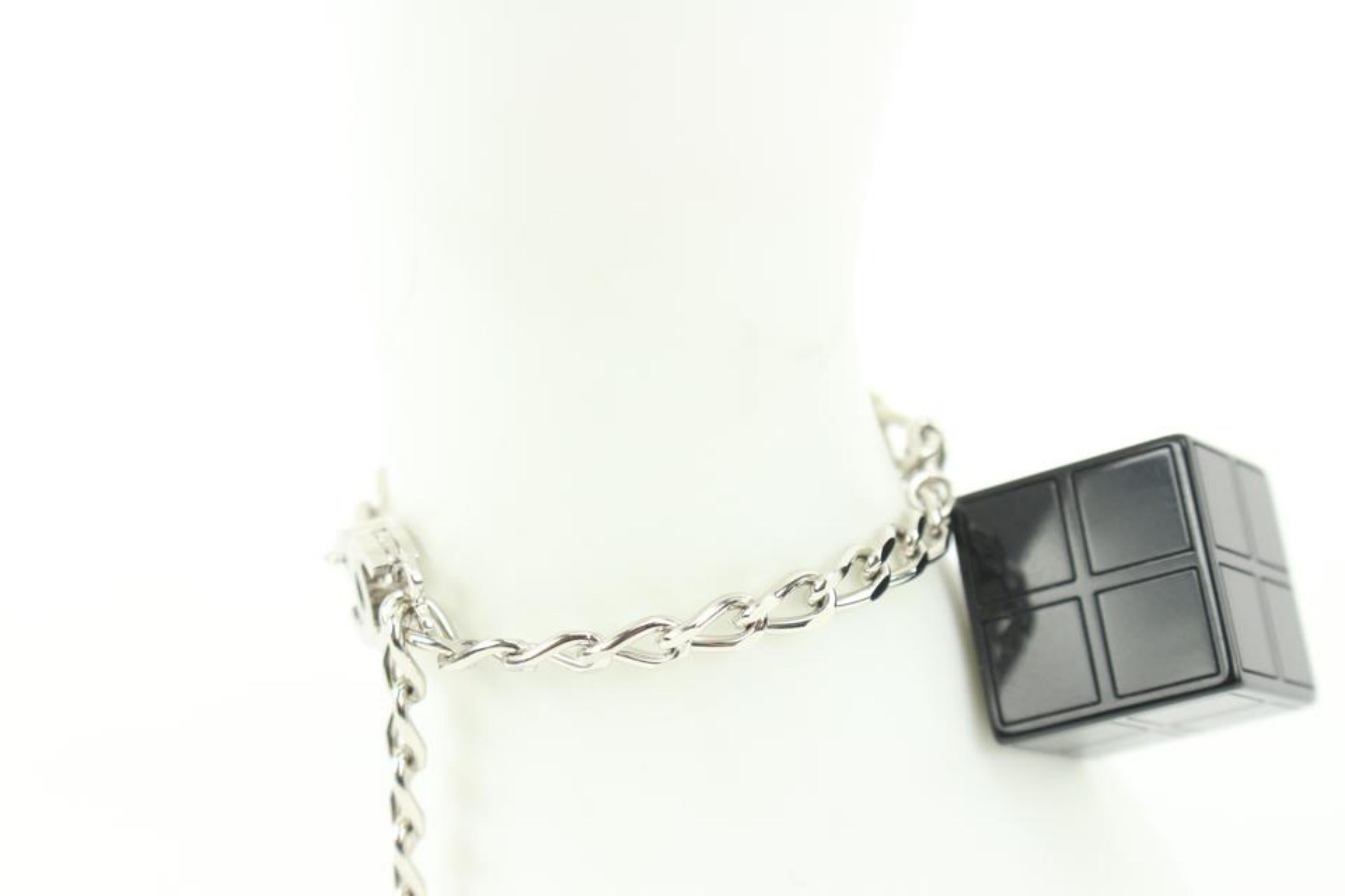 Gray Chanel 04s Black x Silver CC Logo Cube Block Bracelet 16ck311s For Sale