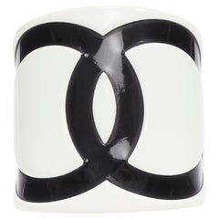 CHANEL 04V white black CC oversized logo acrylic crude cuff bangle