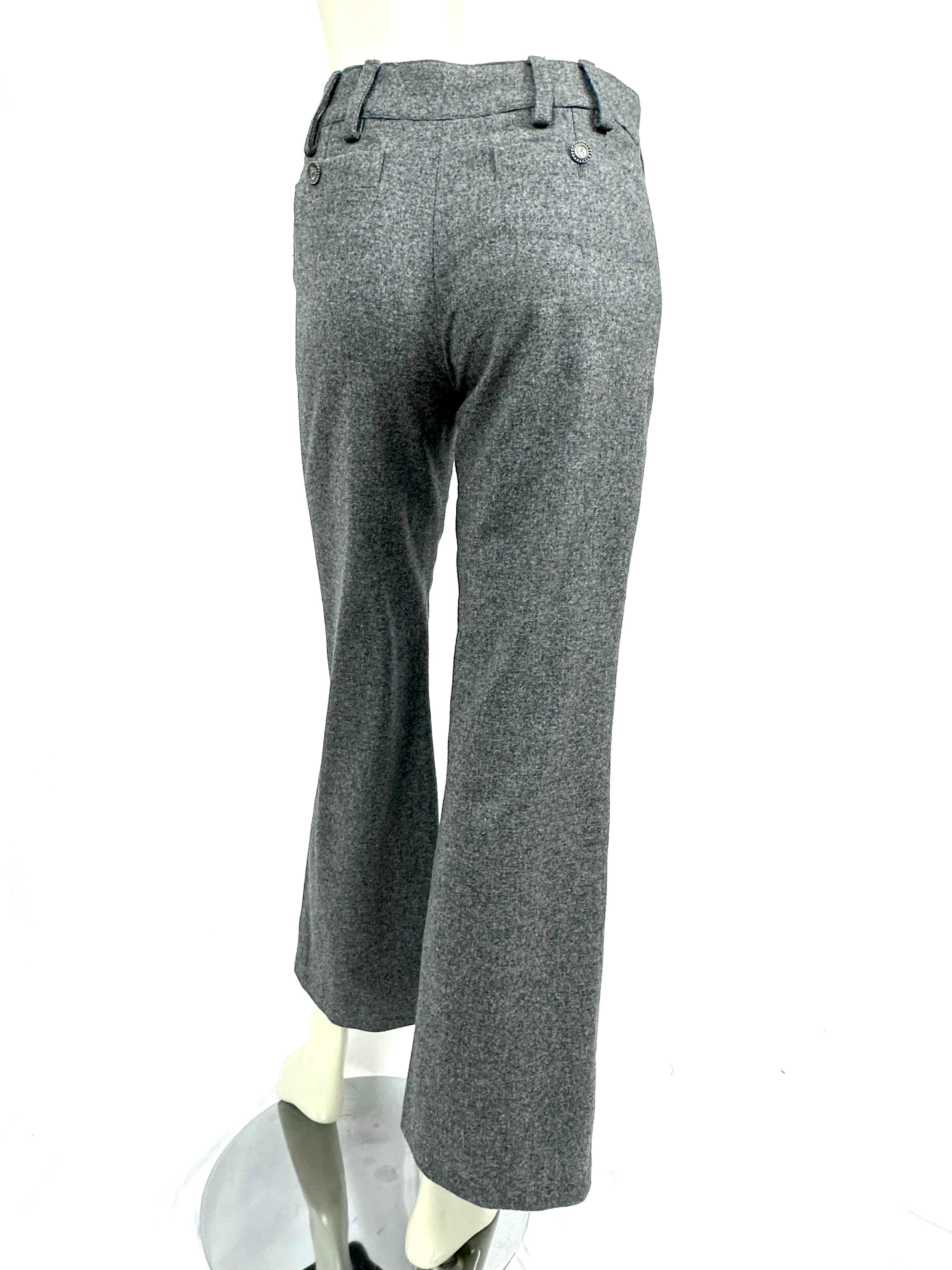 Chanel 05 A Pant grey wool size 38 For Sale 2