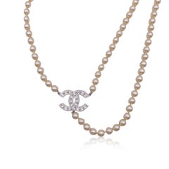 Chanel 06 Faux Pearls Beads Necklace or Belt with CC Logos