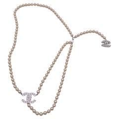 Chanel 06 Faux Pearls Beads Necklace or Belt with CC Logos